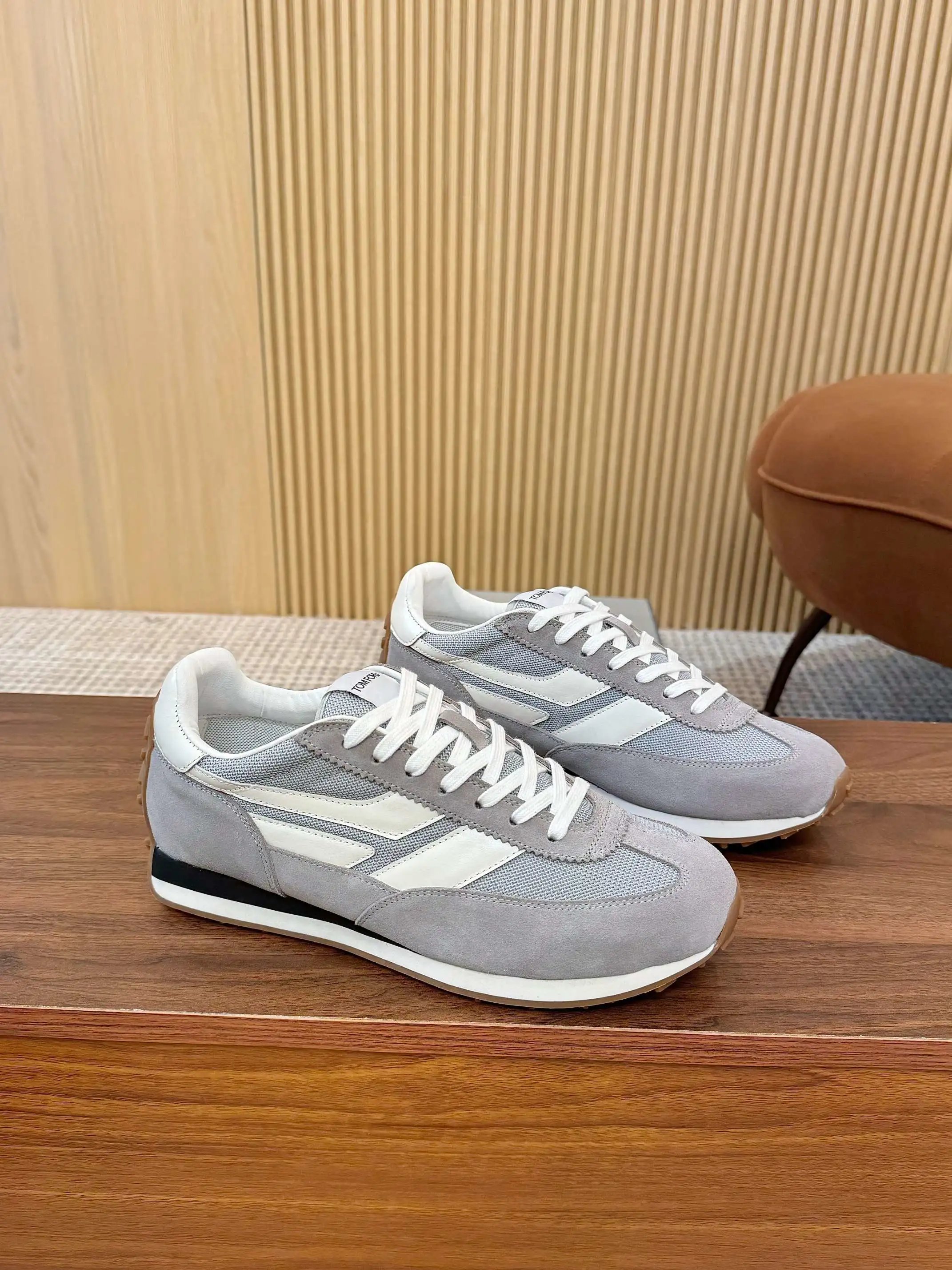 Retro Suede Mesh Low Top Sneakers Ash Grey - Gallery Image 3 - Detailed View