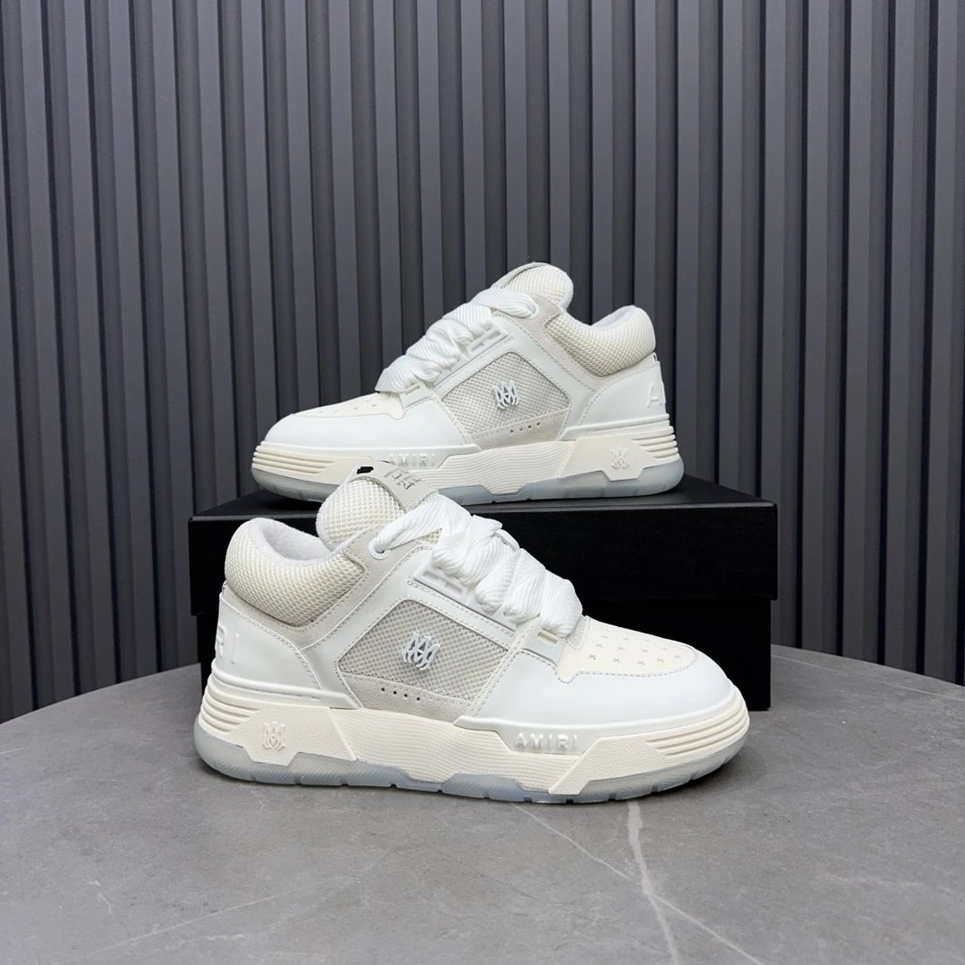 Low Top Leather Skate Sneakers Unisex Ivory White - Gallery Image 7 - Detailed View