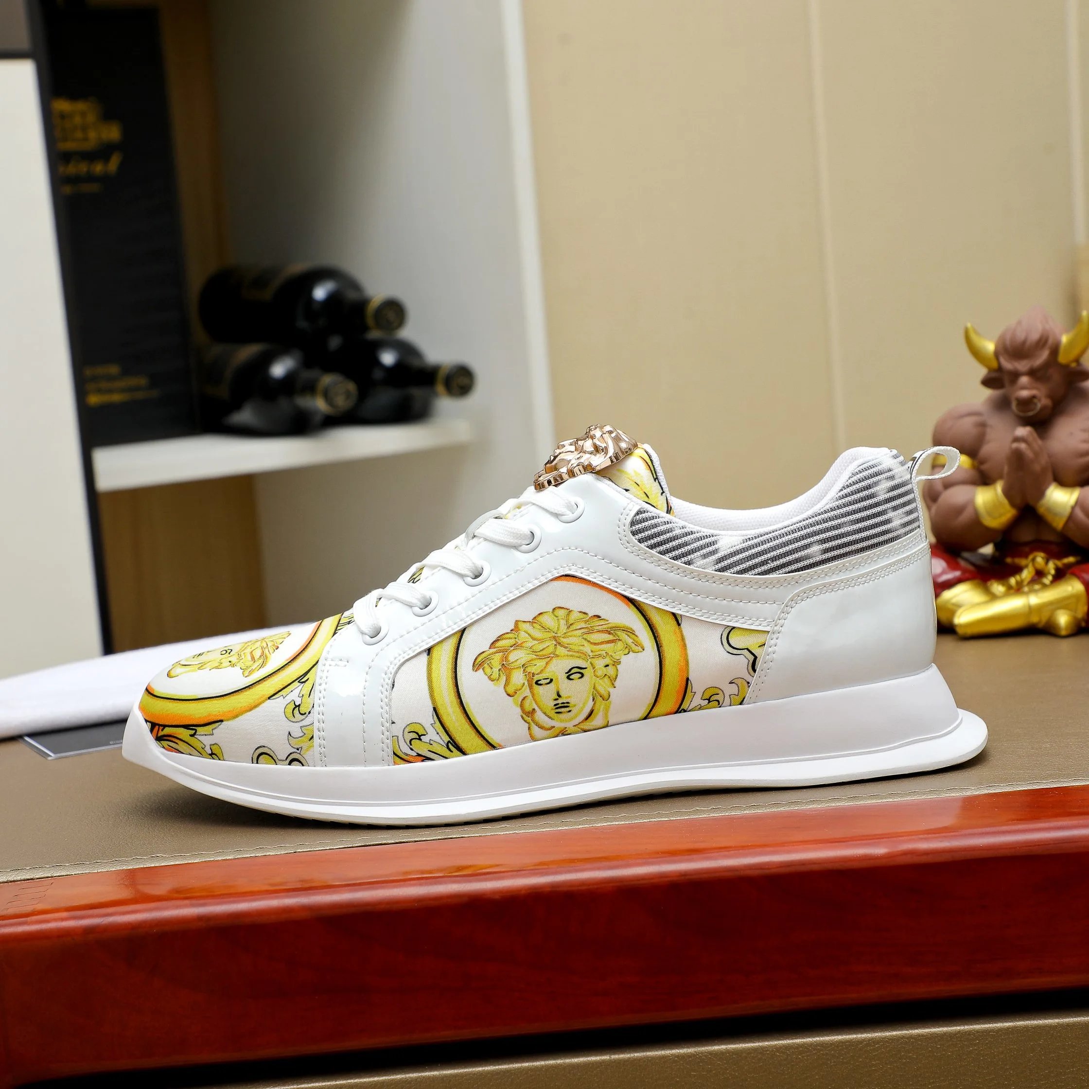 Luxury Lambskin Sneakers Baroque Gold - Related Product - Cnfans