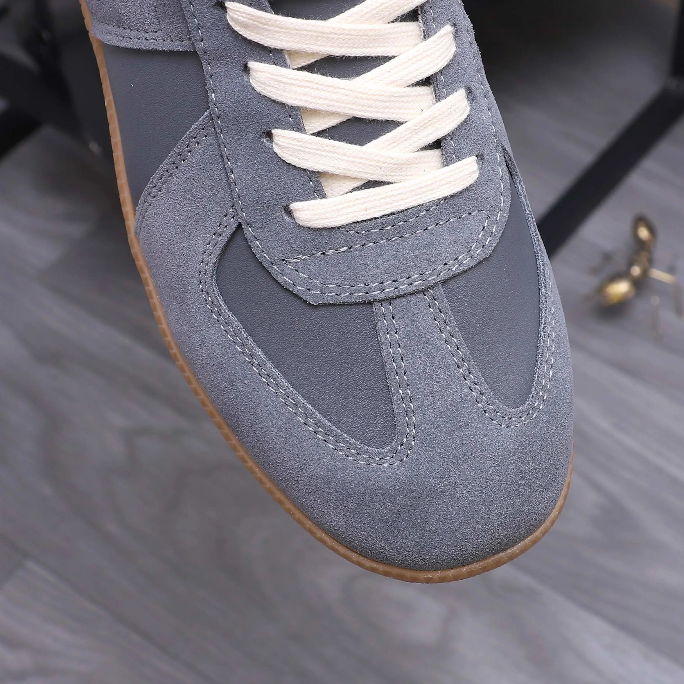 Maison Margiela Leather Sneakers Grey - Gallery Image 9 - Detailed View