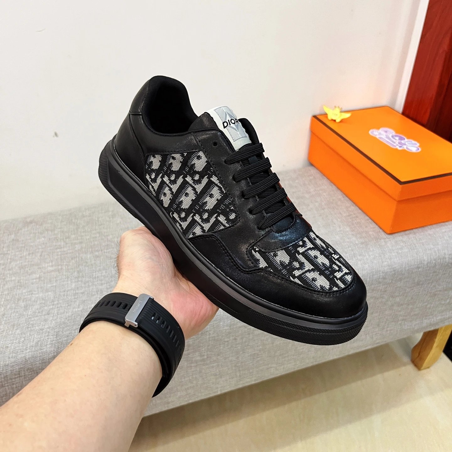 Luxury Leather Low Top Sneakers Black Monochrome - Gallery Image 6 - Detailed View