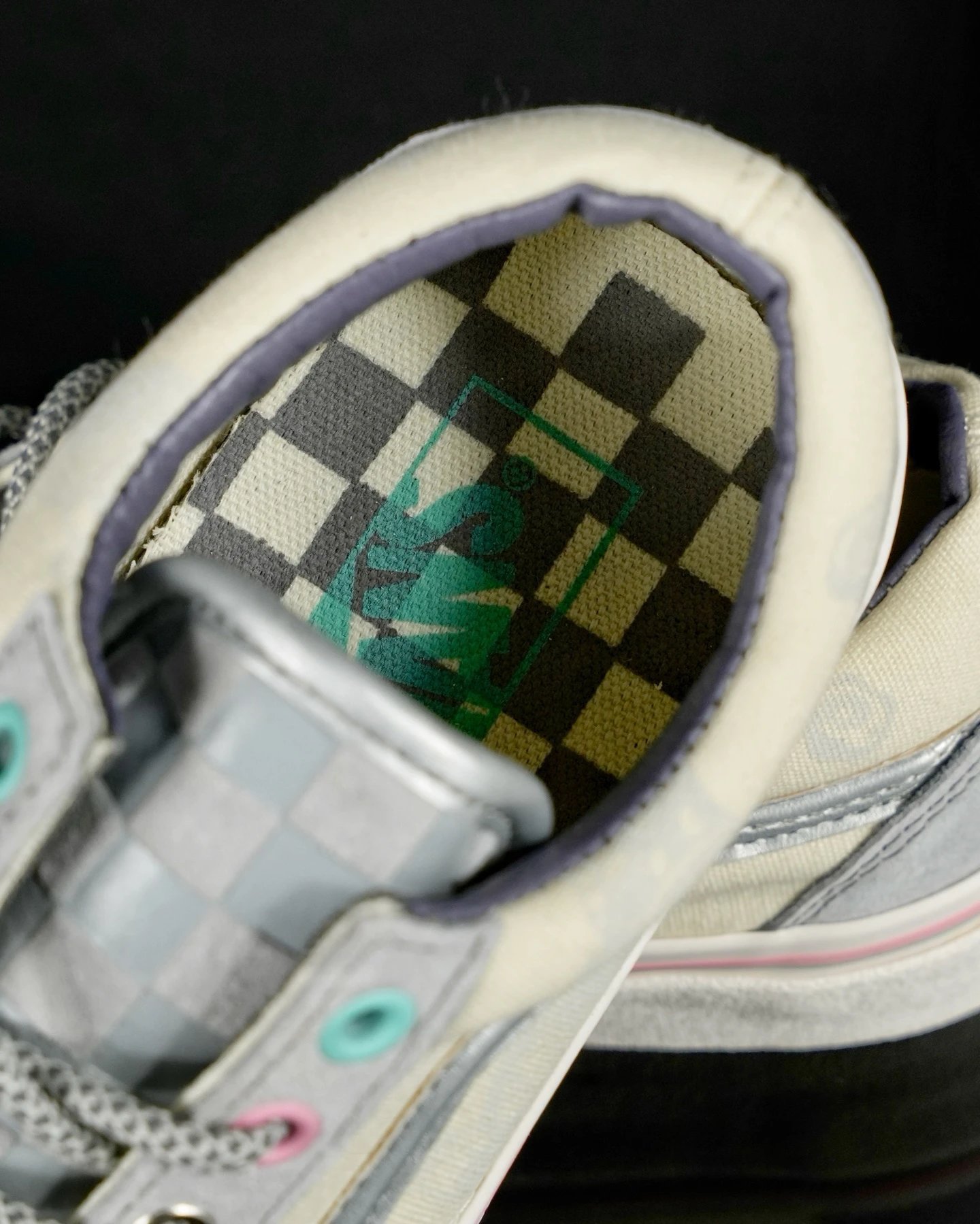 Old Skool Space Molly Suede Sneakers Mist Grey - Gallery Image 6 - Detailed View