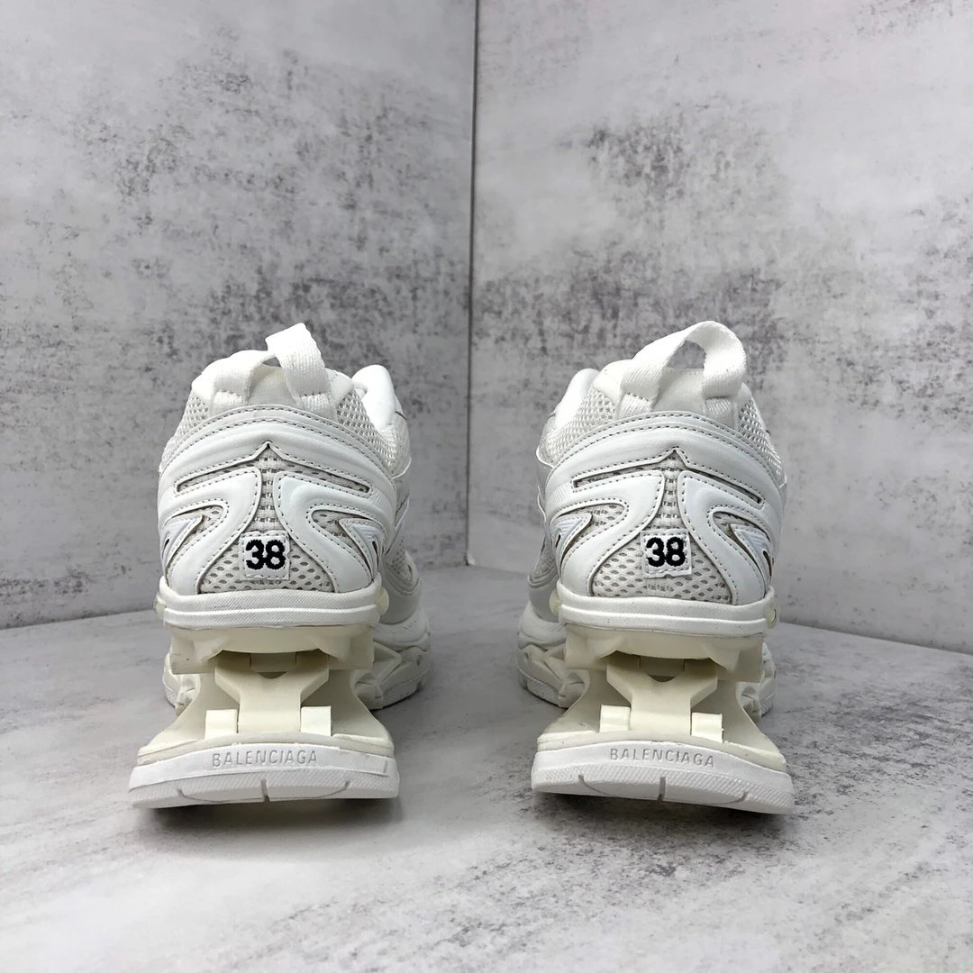 Chunky Mesh Leather X-Pander Sneakers Ivory White - Gallery Image 5 - Detailed View