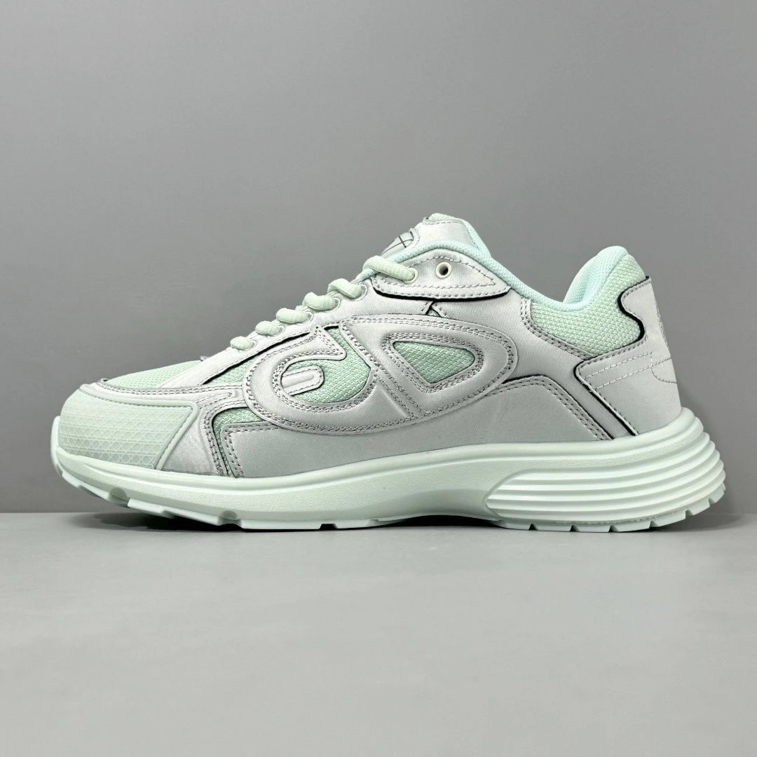 Casual Sneakers Low-Top Celadon - Gallery Image 2 - Detailed View