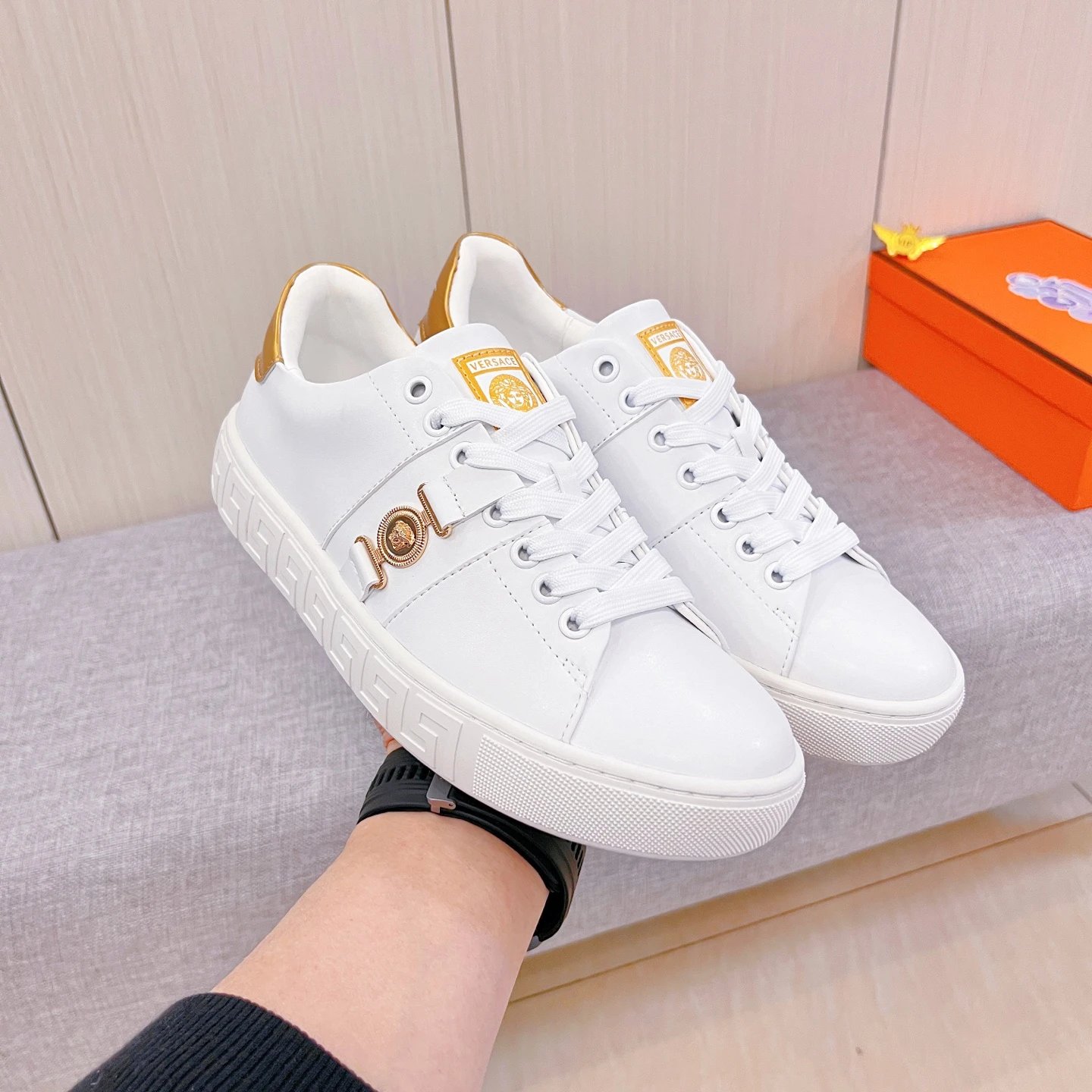 Luxury Leather Sneakers Gold White - Gallery Image 5 - Detailed View