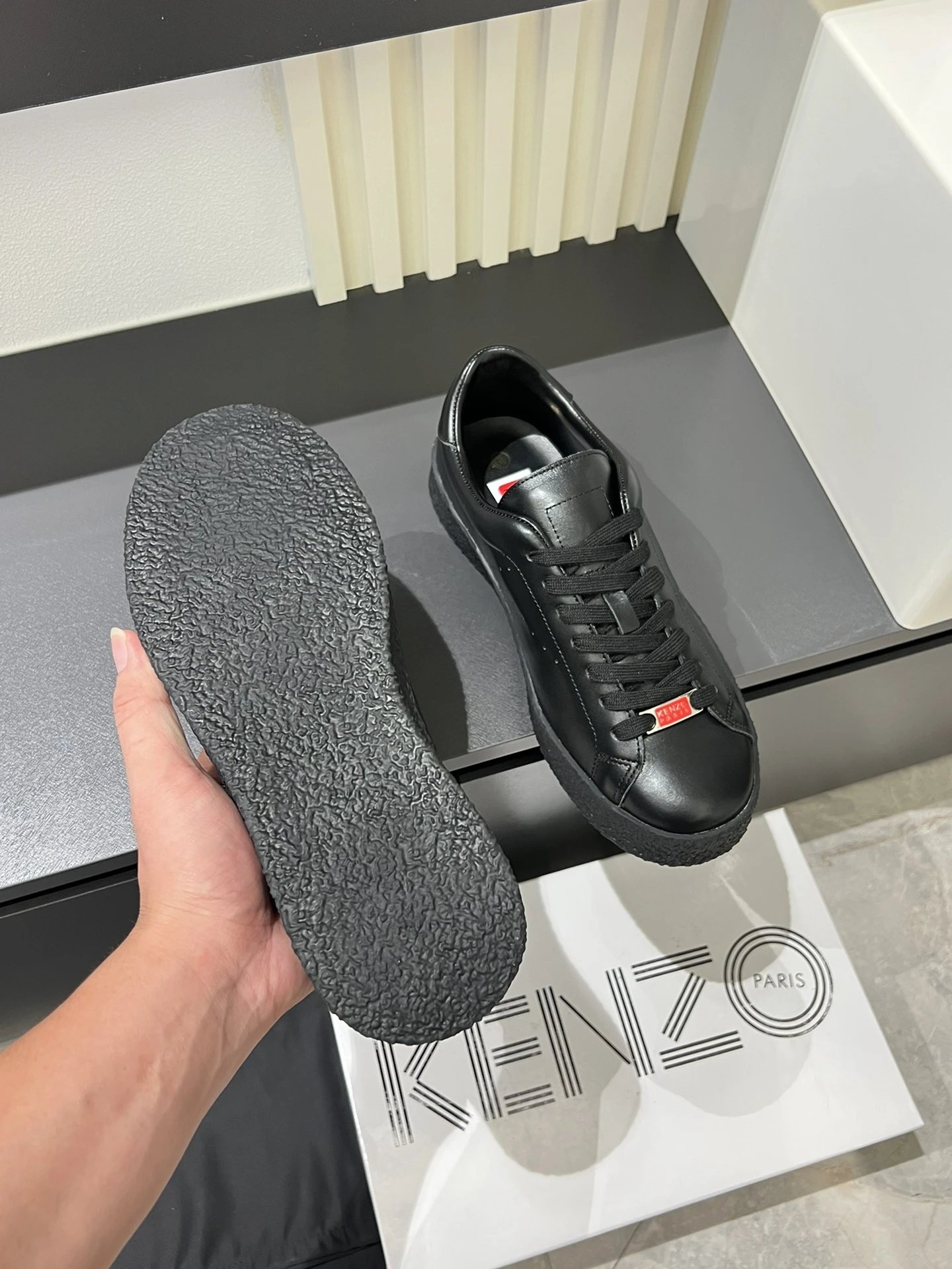Kenzo Black Leather Sneakers - Gallery Image 7 - Detailed View