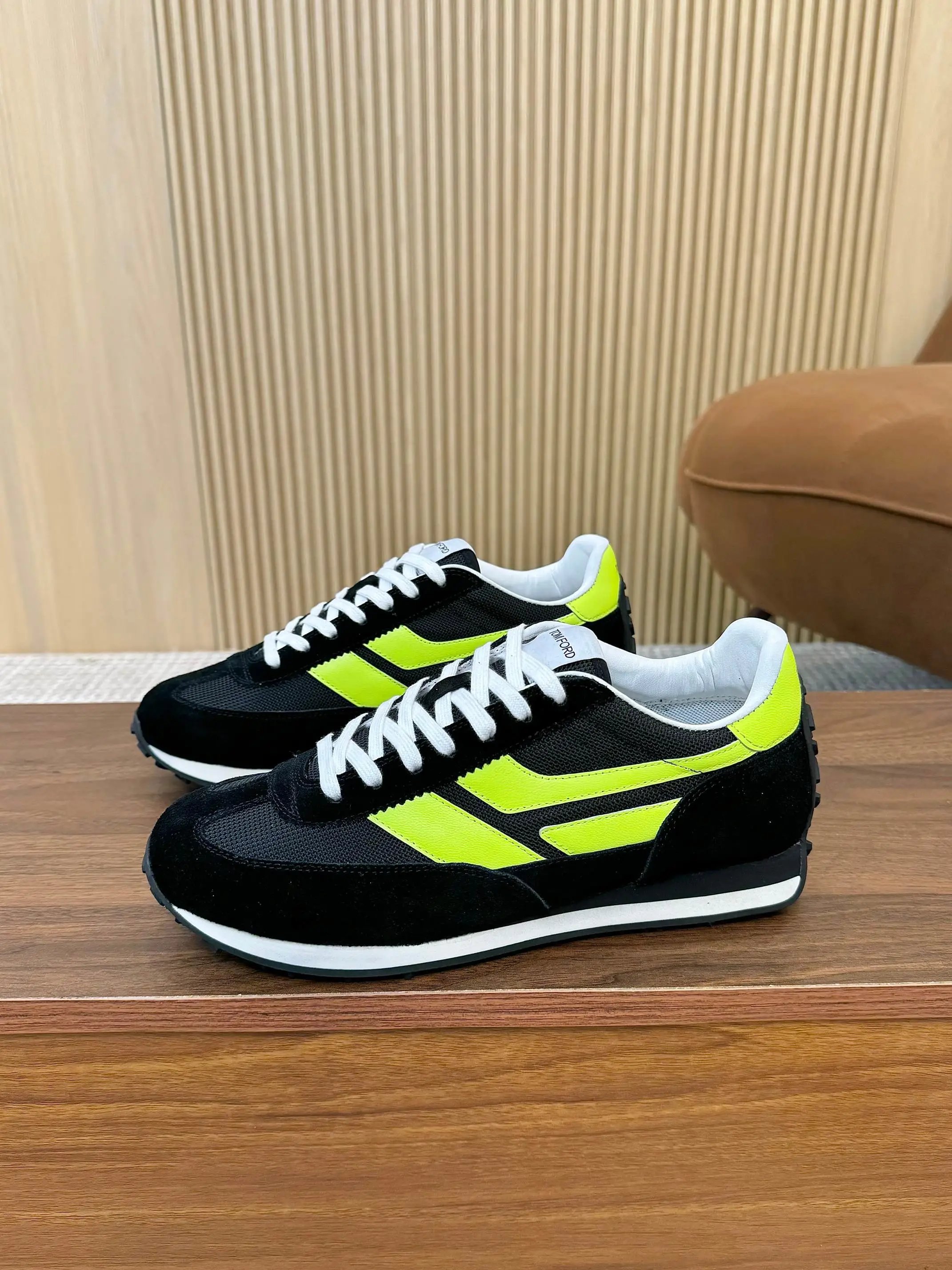 Retro Suede Mesh Sneakers Neon Yellow - Gallery Image 2 - Detailed View