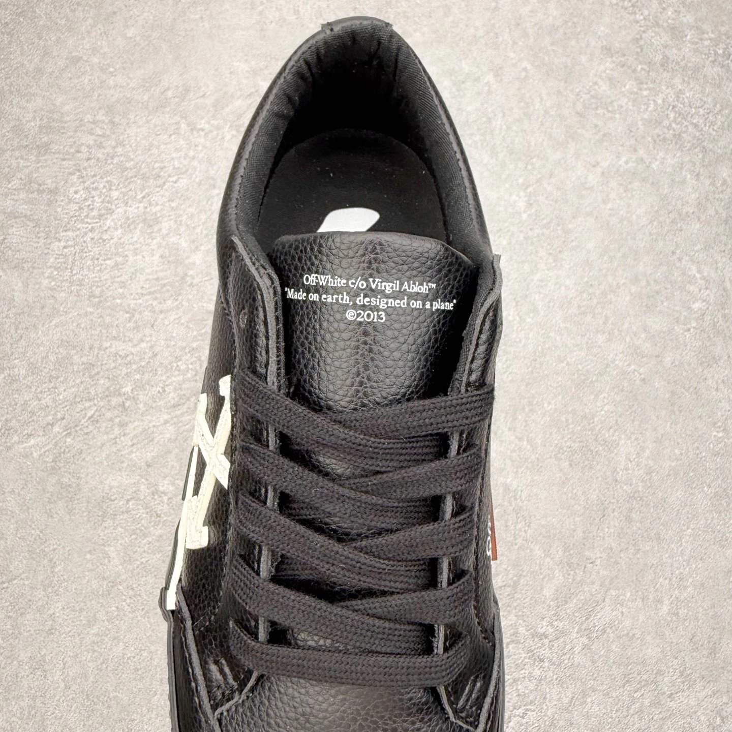 Urban Low Top Leather Sneakers Anti-Slip Jet Black - Gallery Image 5 - Detailed View