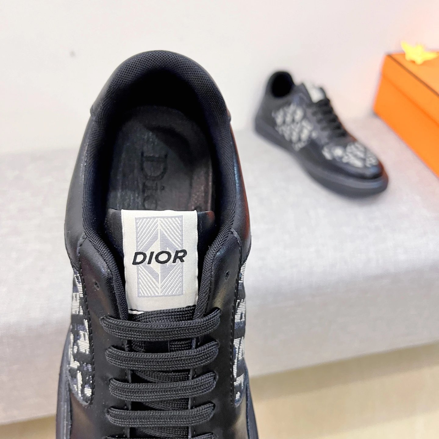 Luxury Leather Low Top Sneakers Black Monochrome - Gallery Image 7 - Detailed View