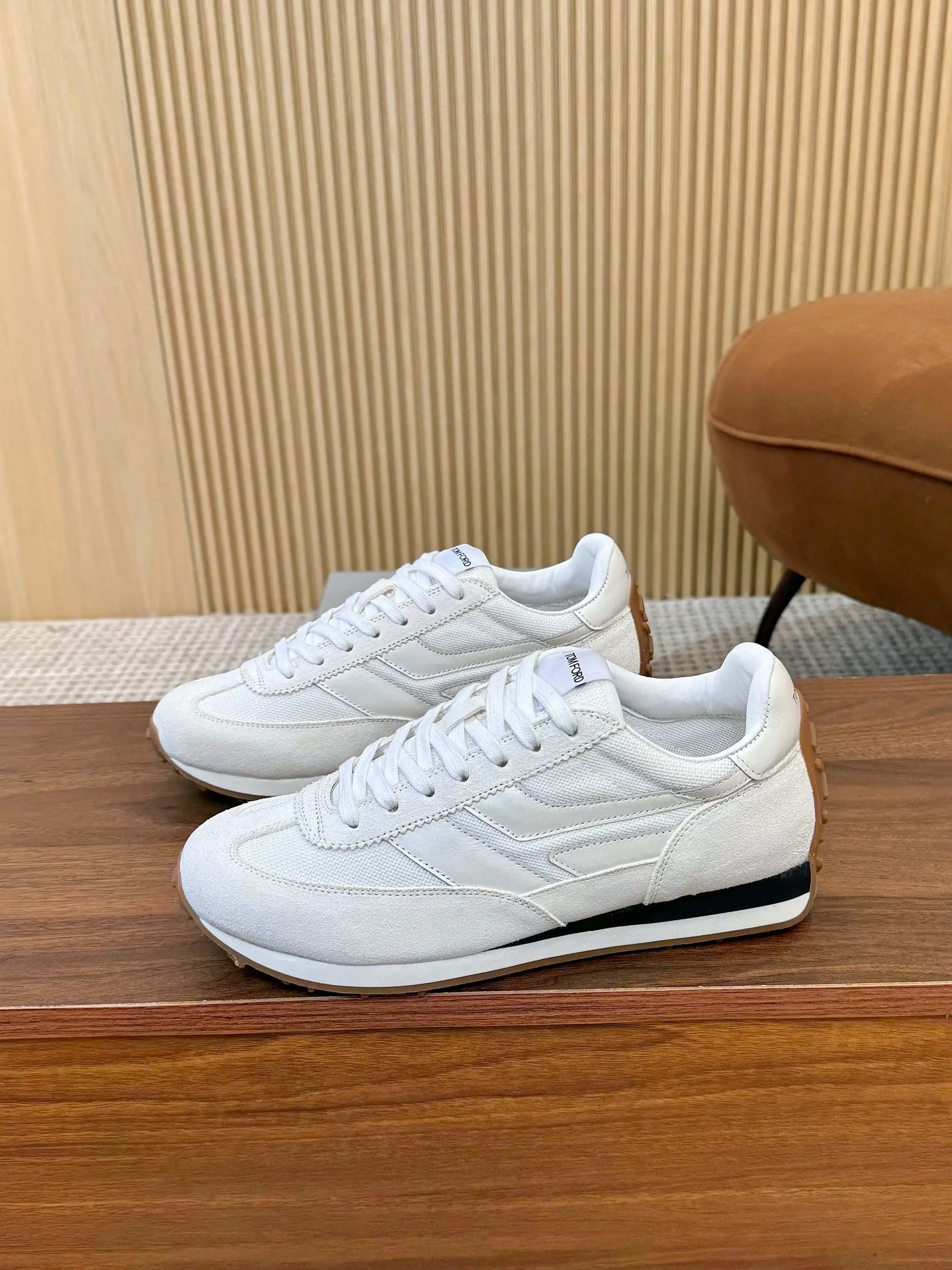 Vintage Suede Mesh Sneakers Ivory - Gallery Image 4 - Detailed View