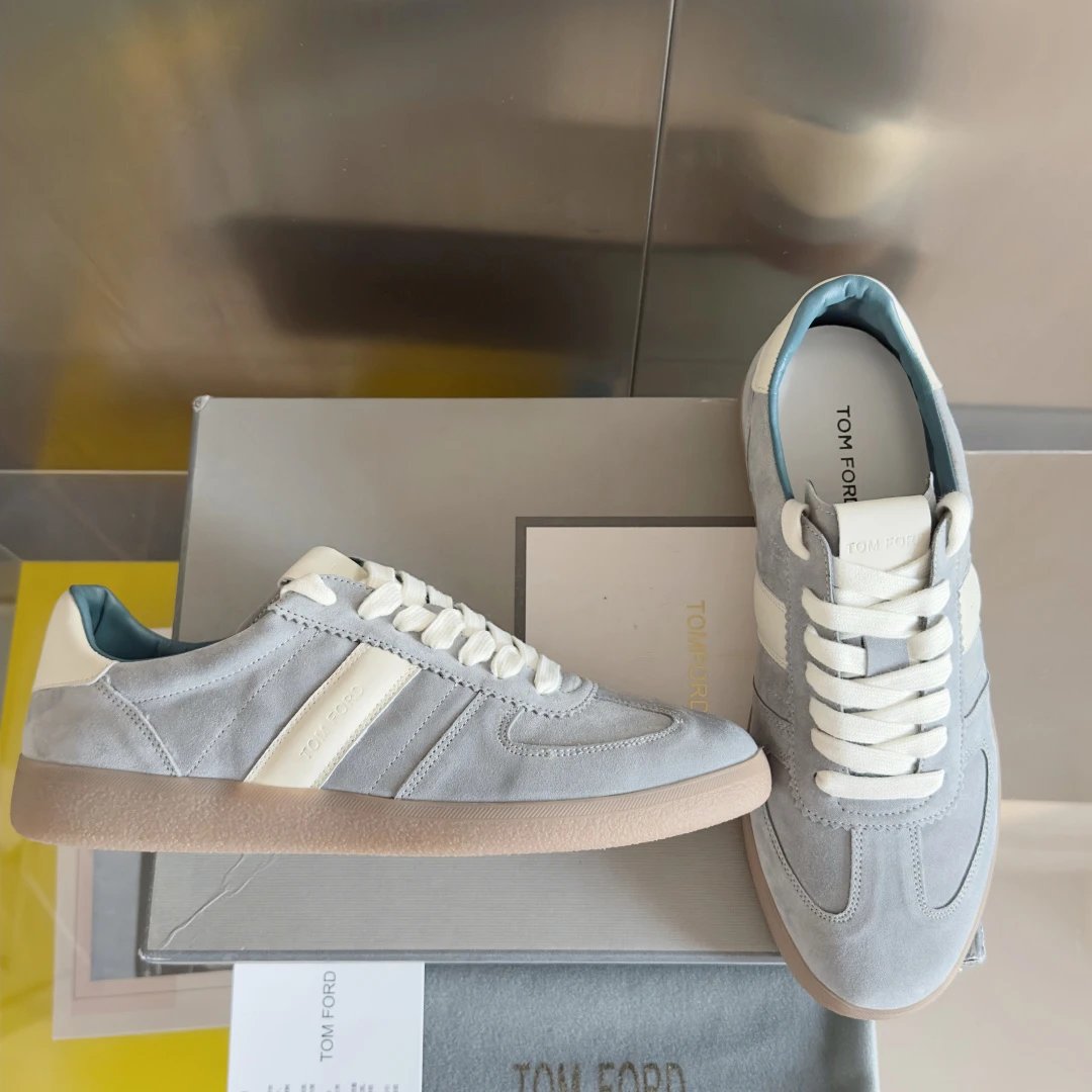 Suede Retro Trainer Sneakers Ice Blue - Gallery Image 3 - Detailed View