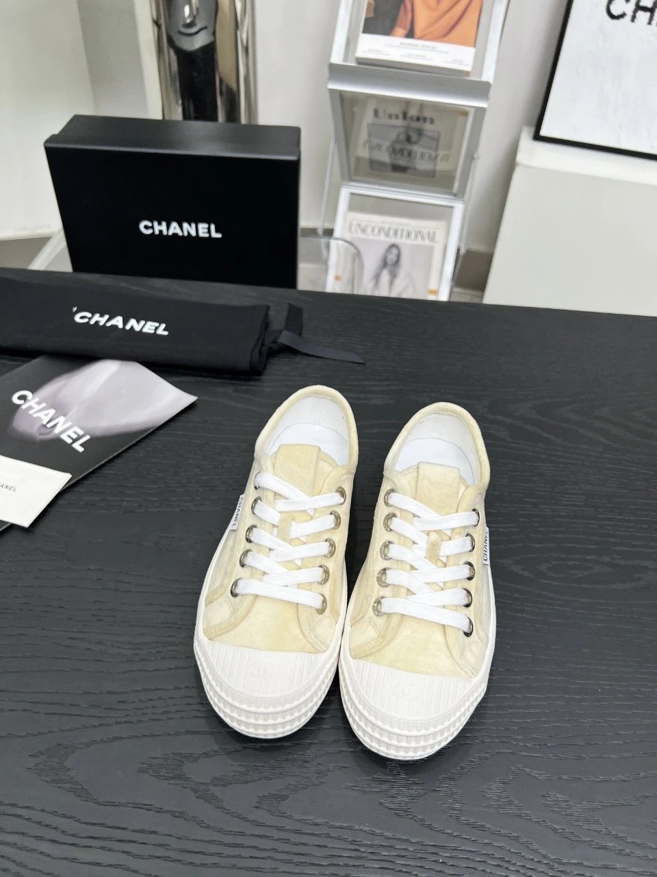 Chanel Vintage Beige Sneakers - Gallery Image 5 - Detailed View