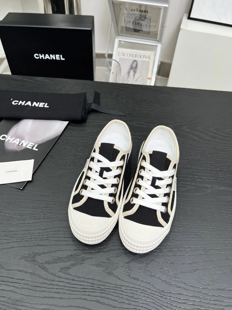 Chanel Vintage Sneakers Black - Gallery Image 2 - Detailed View