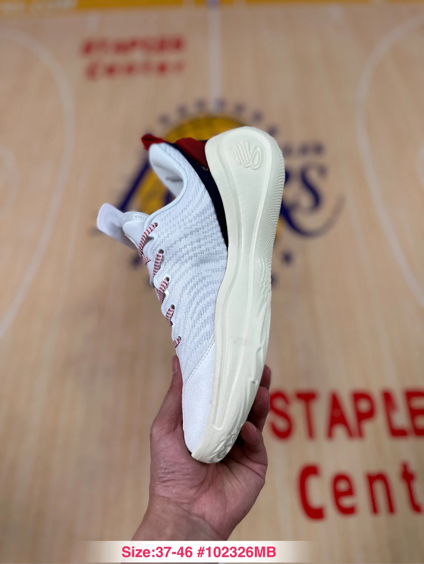 Curry 12 Mesh Basketball Sneakers Ivory Crimson - Gallery Image 7 - Detailed View