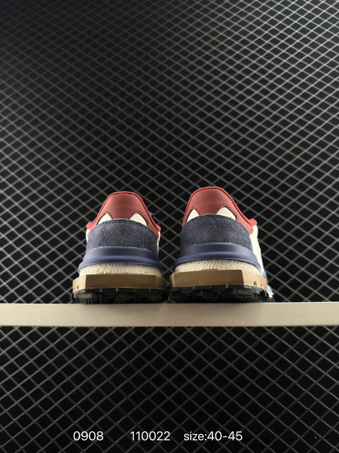 Lacoste Elite Active Sneakers Blue White Red - Gallery Image 4 - Detailed View