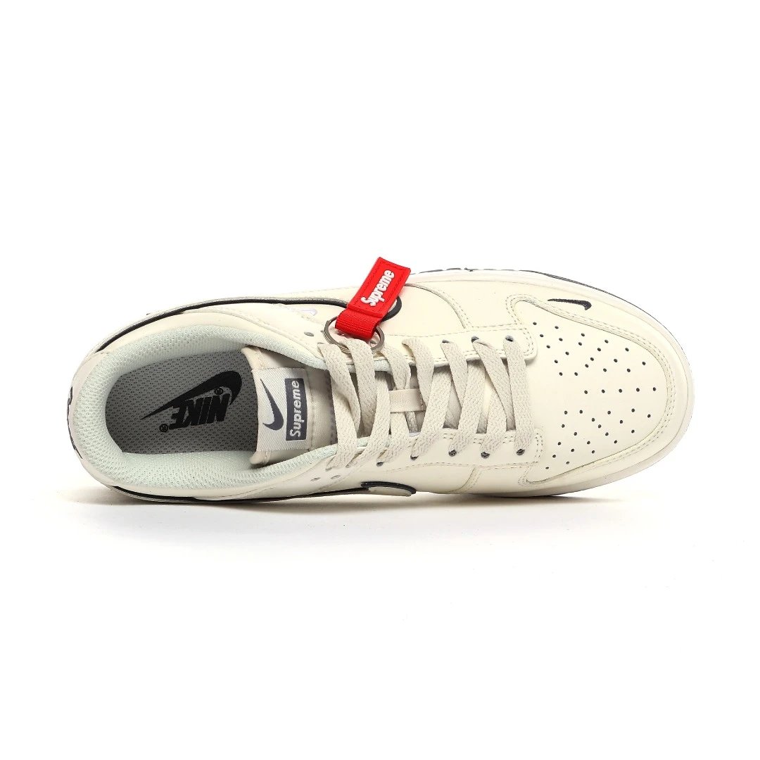 Low-Top Skate Sneakers Ivory - Gallery Image 4 - Detailed View