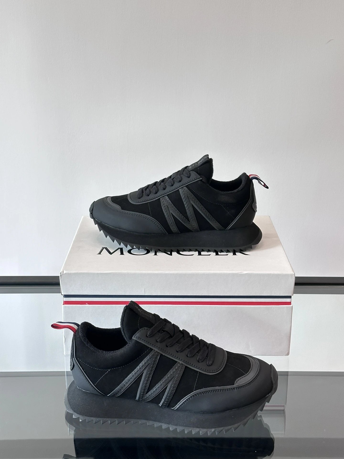 Moncler Pacey Sneakers Black  - Gallery Image 5 - Detailed View