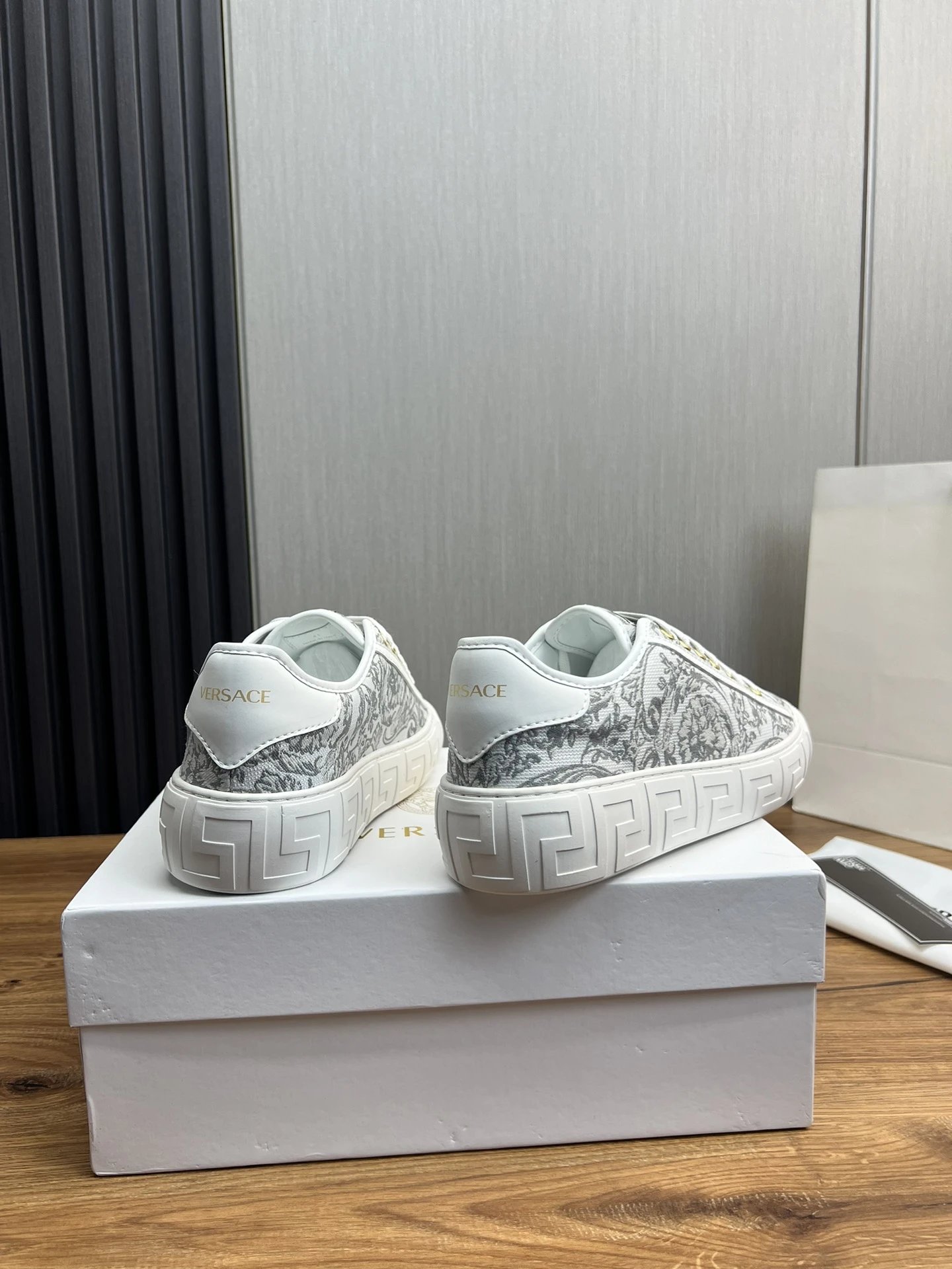 Luxury Leather Low-Top Sneakers Ivory - Gallery Image 5 - Detailed View