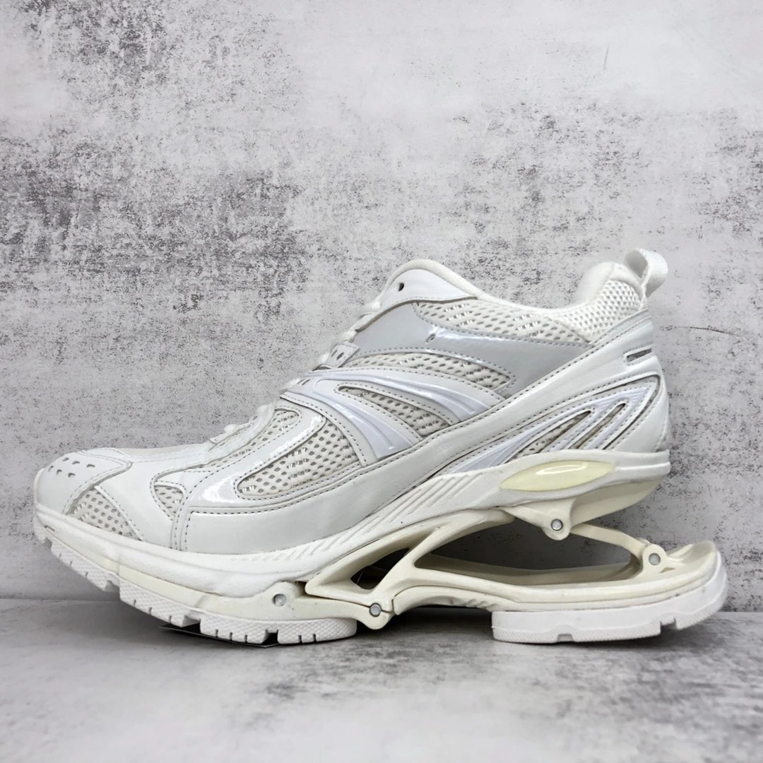 Chunky Mesh Leather X-Pander Sneakers Ivory White - Gallery Image 7 - Detailed View