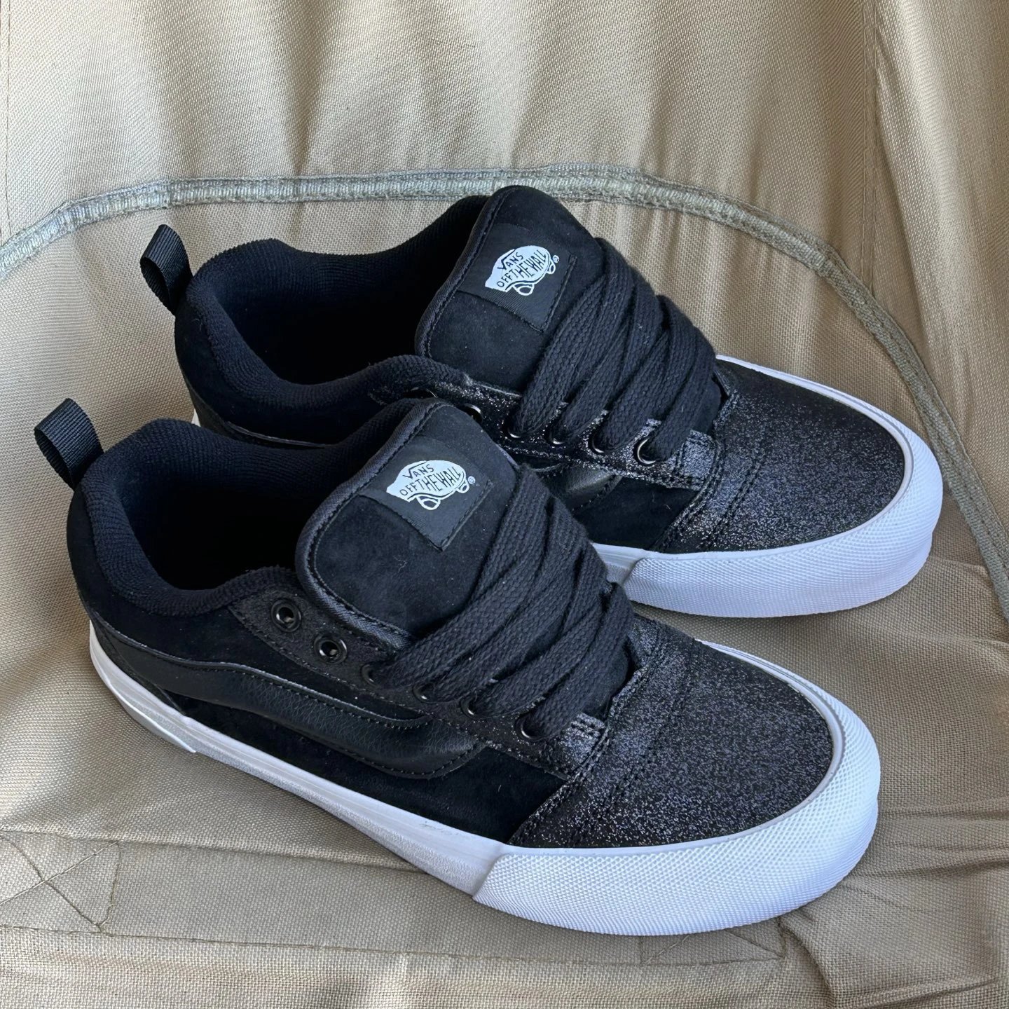 Retro Chunky Low Top Glitter Sneakers Ebony Black - Gallery Image 2 - Detailed View