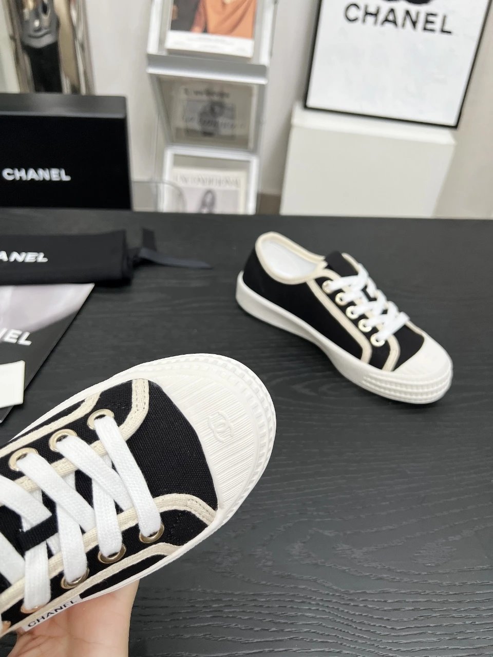 Chanel Vintage Sneakers Black - Gallery Image 7 - Detailed View