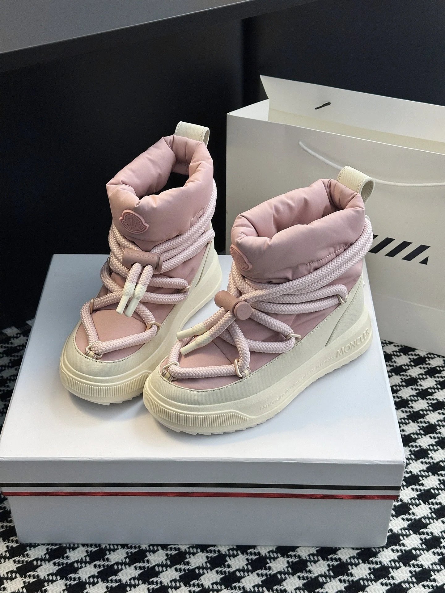 Moncler Mid Boots Pink - Gallery Image 5 - Detailed View