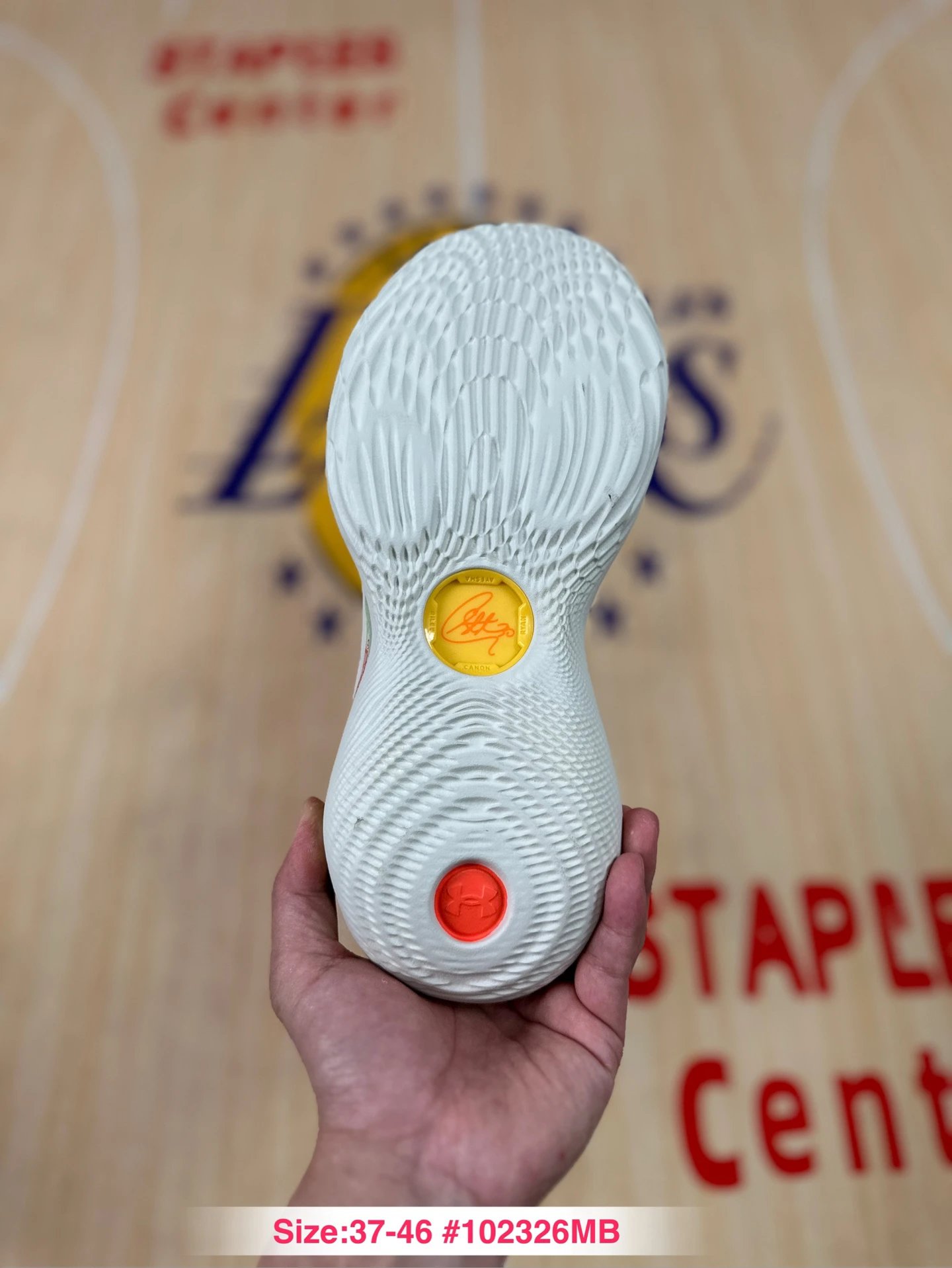 Curry 12 Knit Basketball Sneakers Sandstone Beige - Gallery Image 8 - Detailed View