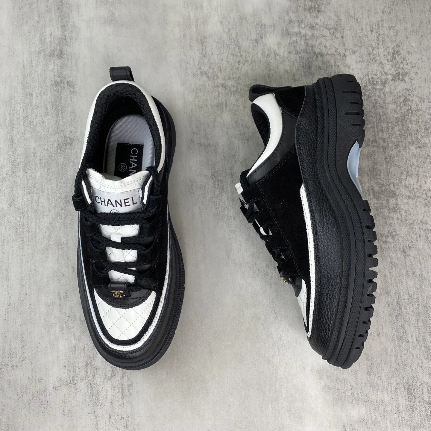 25SS Panda Low Top Sneakers Leather Black Ivory - Gallery Image 3 - Detailed View