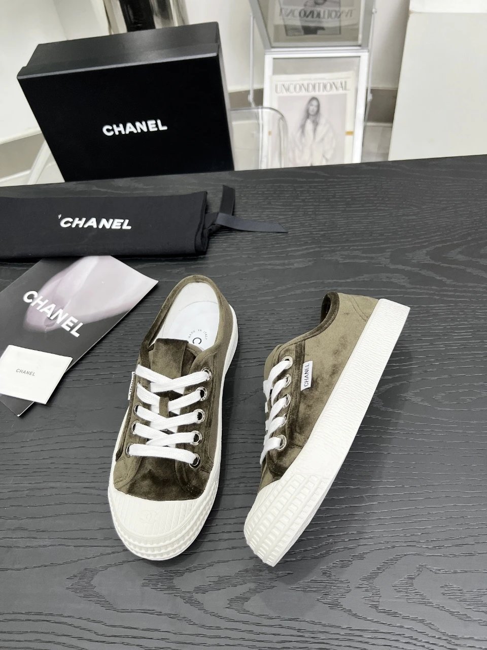 Chanel Vintage Olive Velvet Sneakers - Gallery Image 3 - Detailed View
