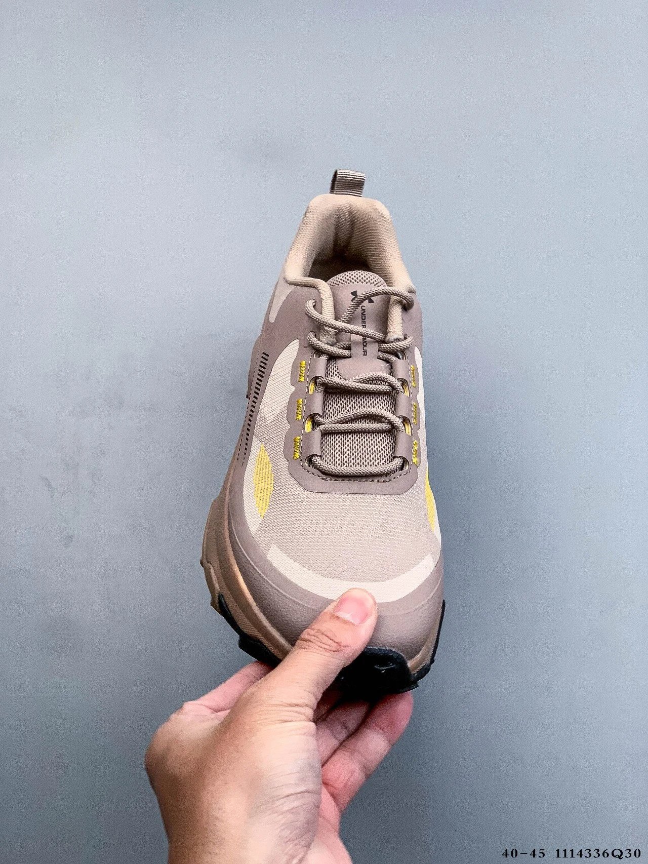 Trail Running Hiking Sneakers Anti-Slip Taupe - Gallery Image 2 - Detailed View