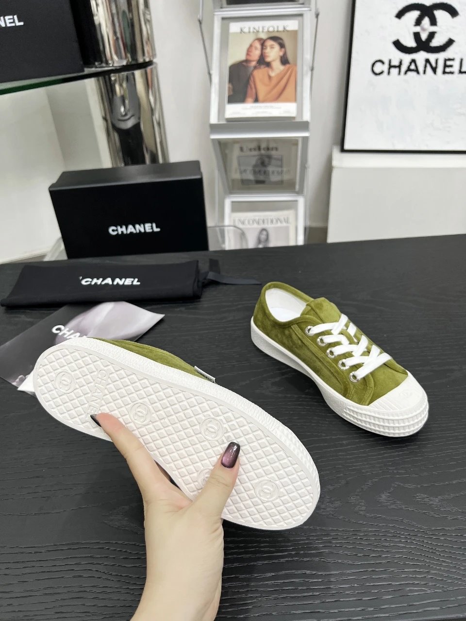 Chanel Vintage Sneakers Olive - Gallery Image 4 - Detailed View