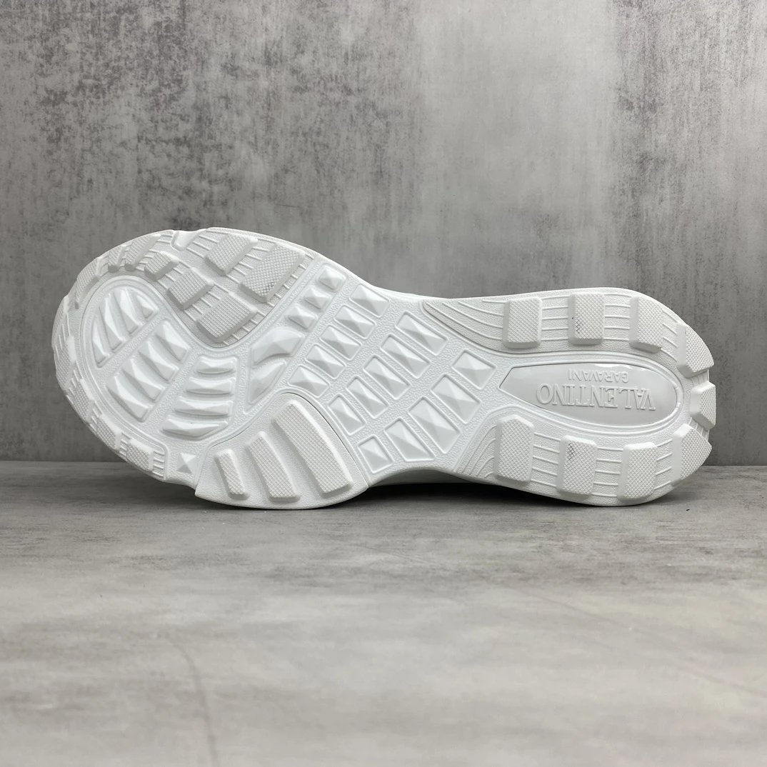 Chunky Leather Running Sneakers White Sapphire - Gallery Image 8 - Detailed View