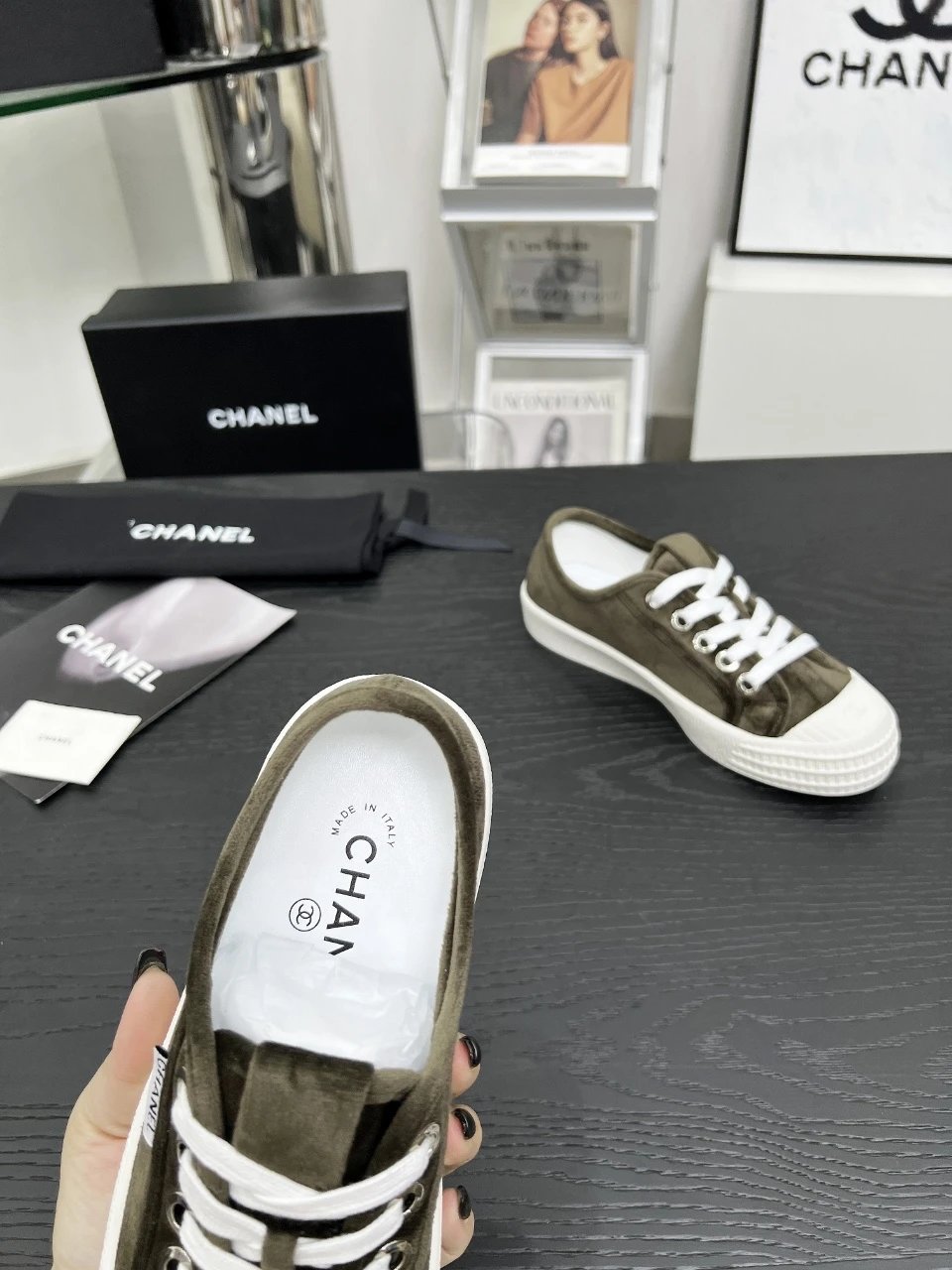 Chanel Vintage Olive Velvet Sneakers - Gallery Image 9 - Detailed View