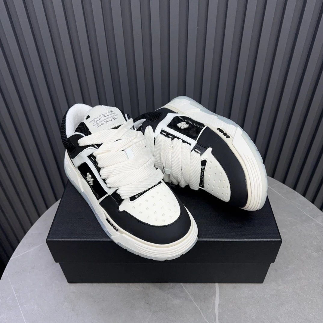 Luxury Leather Low Top Court Sneakers Ivory Black - Gallery Image 5 - Detailed View