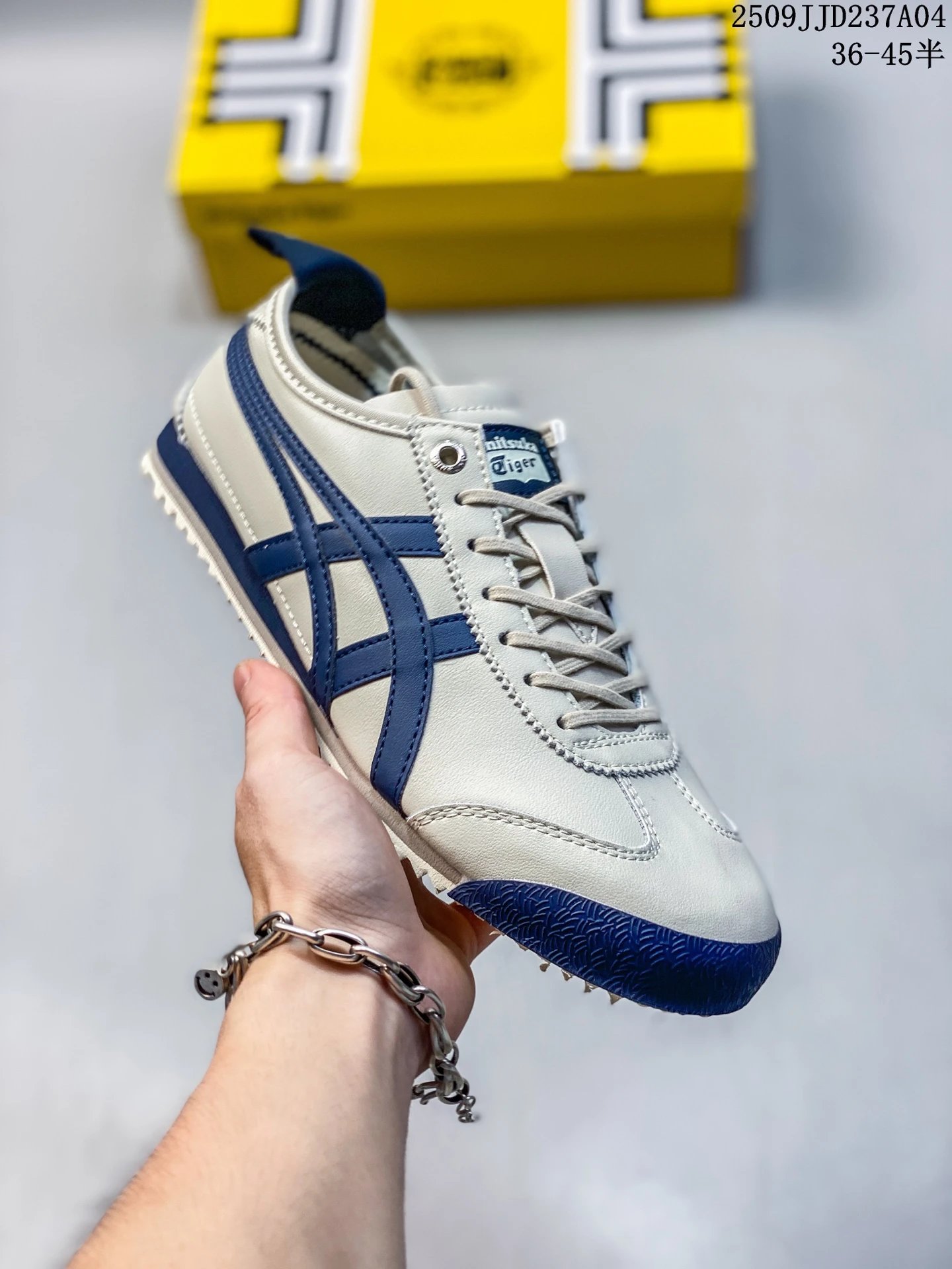 Onitsuka Tiger Mexico 66 Deluxe Multicolor - Gallery Image 6 - Detailed View