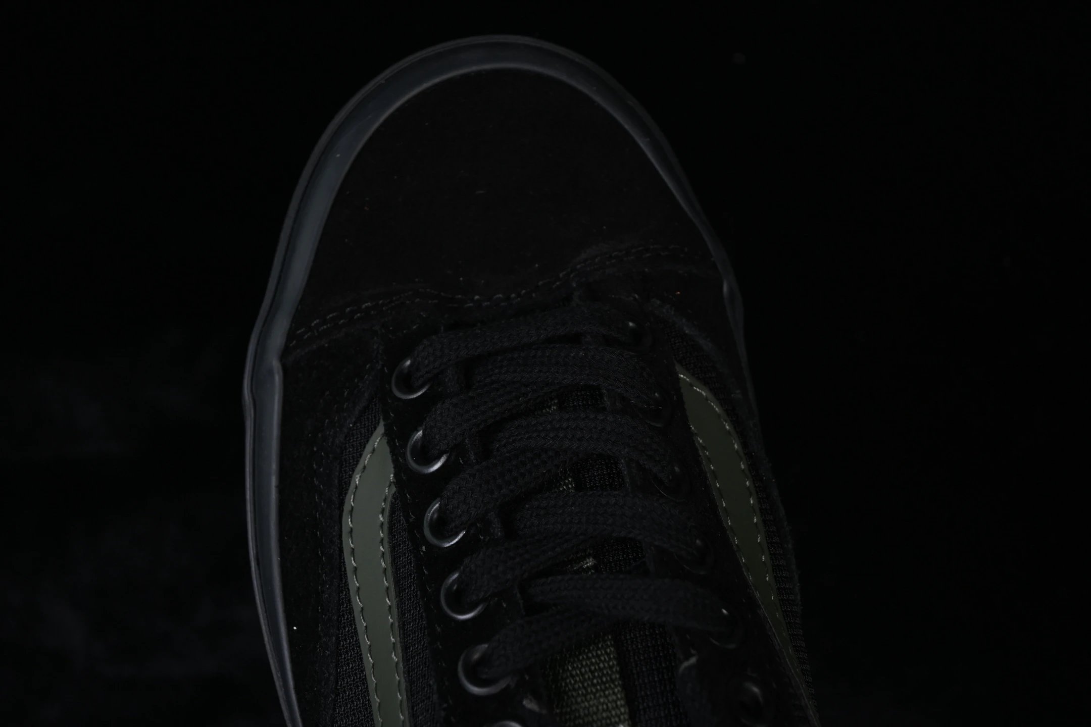 Low Top Skate Sneakers Obsidian Black - Gallery Image 7 - Detailed View