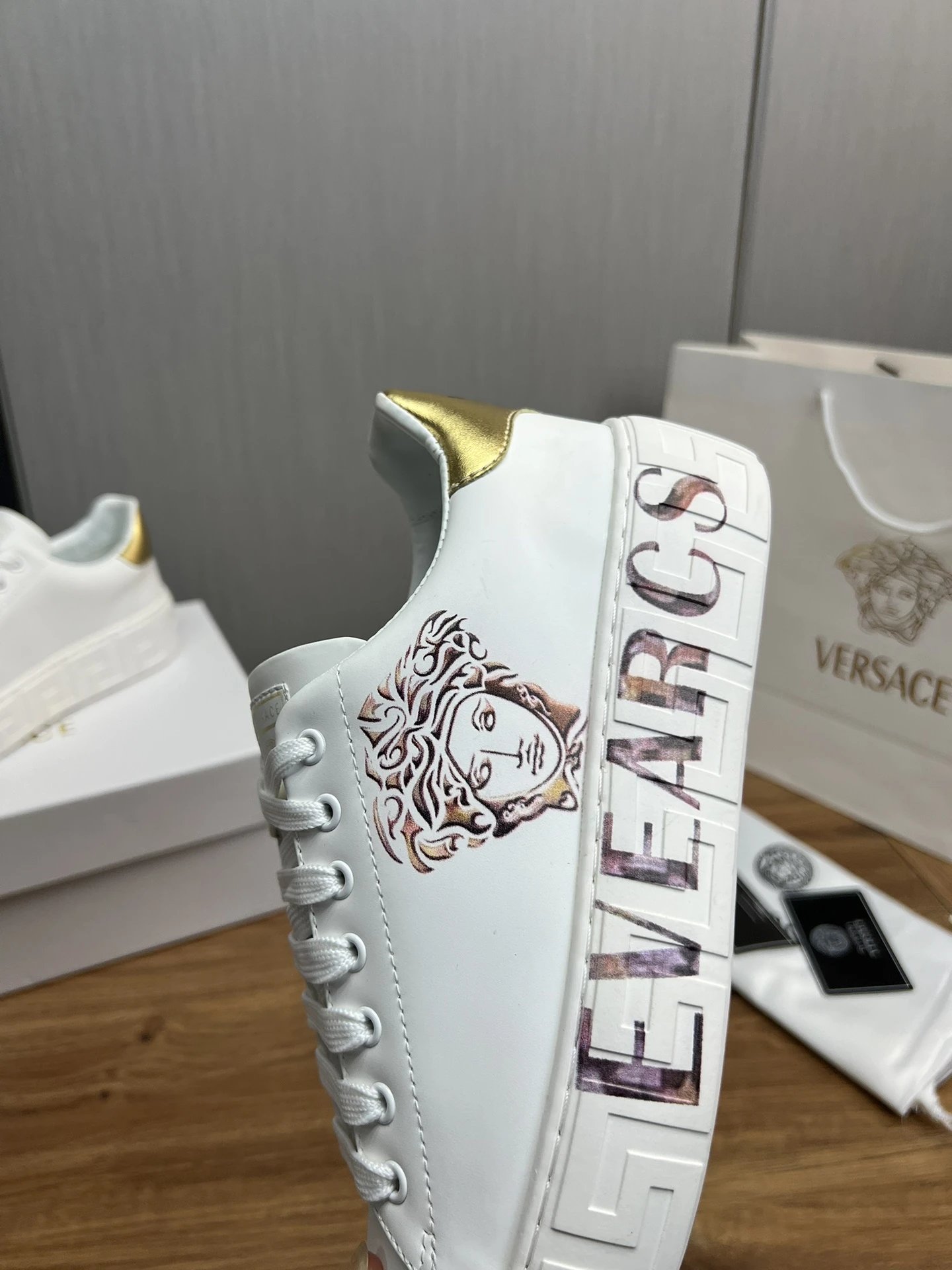 Luxury Leather Couple Sneakers Ivory Gold - Gallery Image 9 - Detailed View