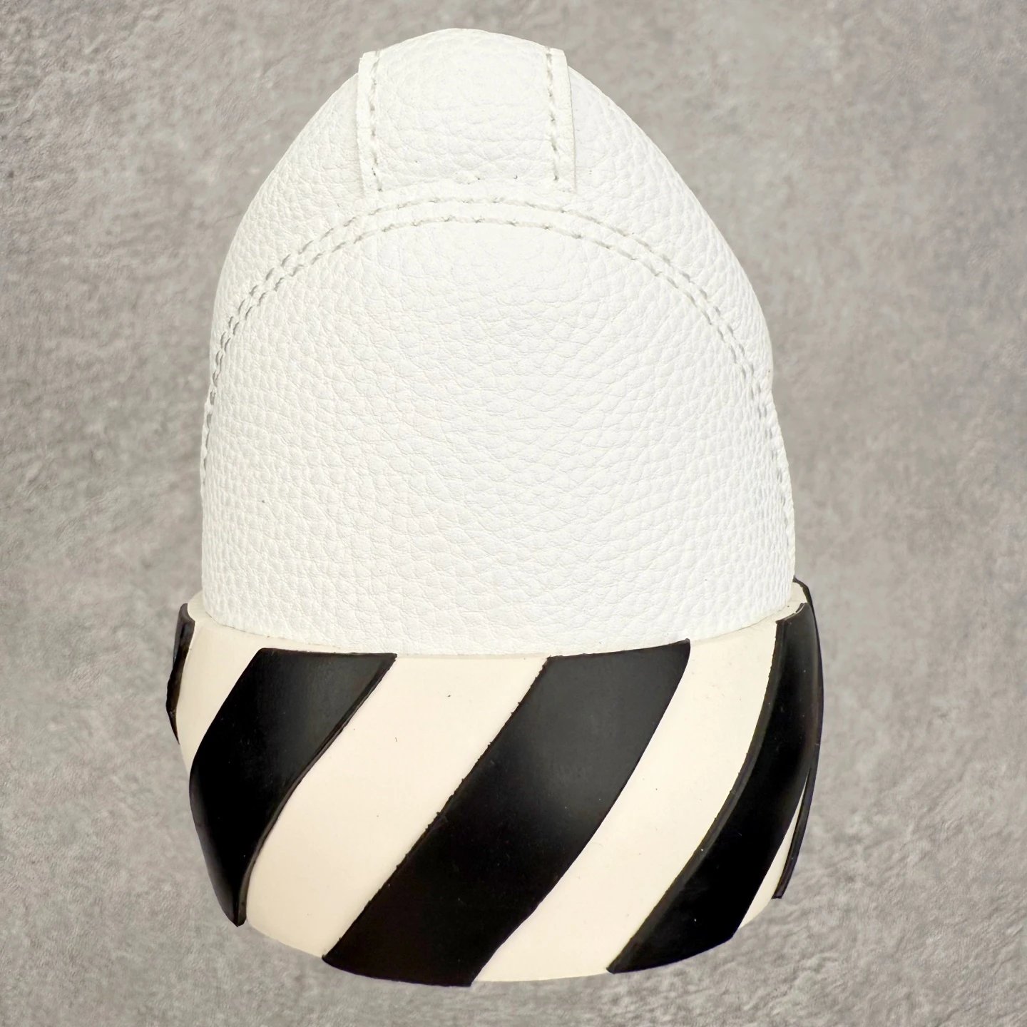 Urban Low Top Leather Sneakers Black Ivory - Gallery Image 8 - Detailed View