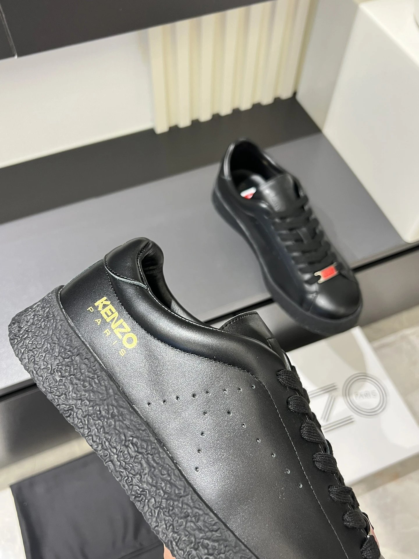 Kenzo Black Leather Sneakers - Gallery Image 8 - Detailed View