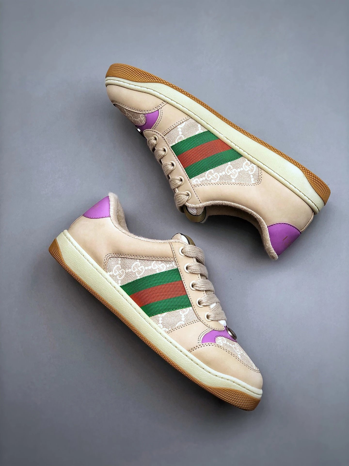 Gucci Distressed Screener Beige Pink Sneakers Green Red - Gallery Image 9 - Detailed View