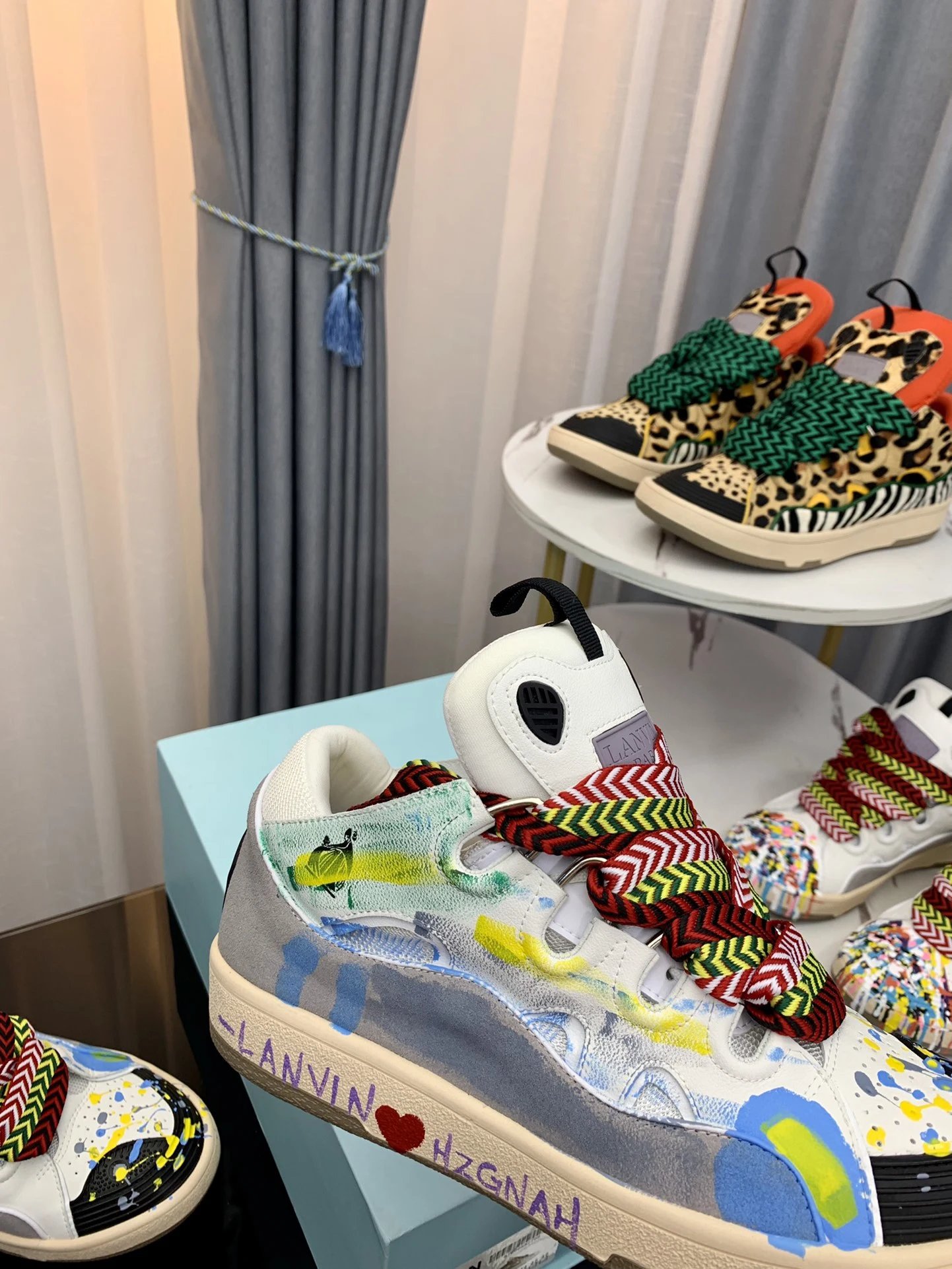 Lanvin Casual Sneakers Gray/Graffiti - Gallery Image 8 - Detailed View