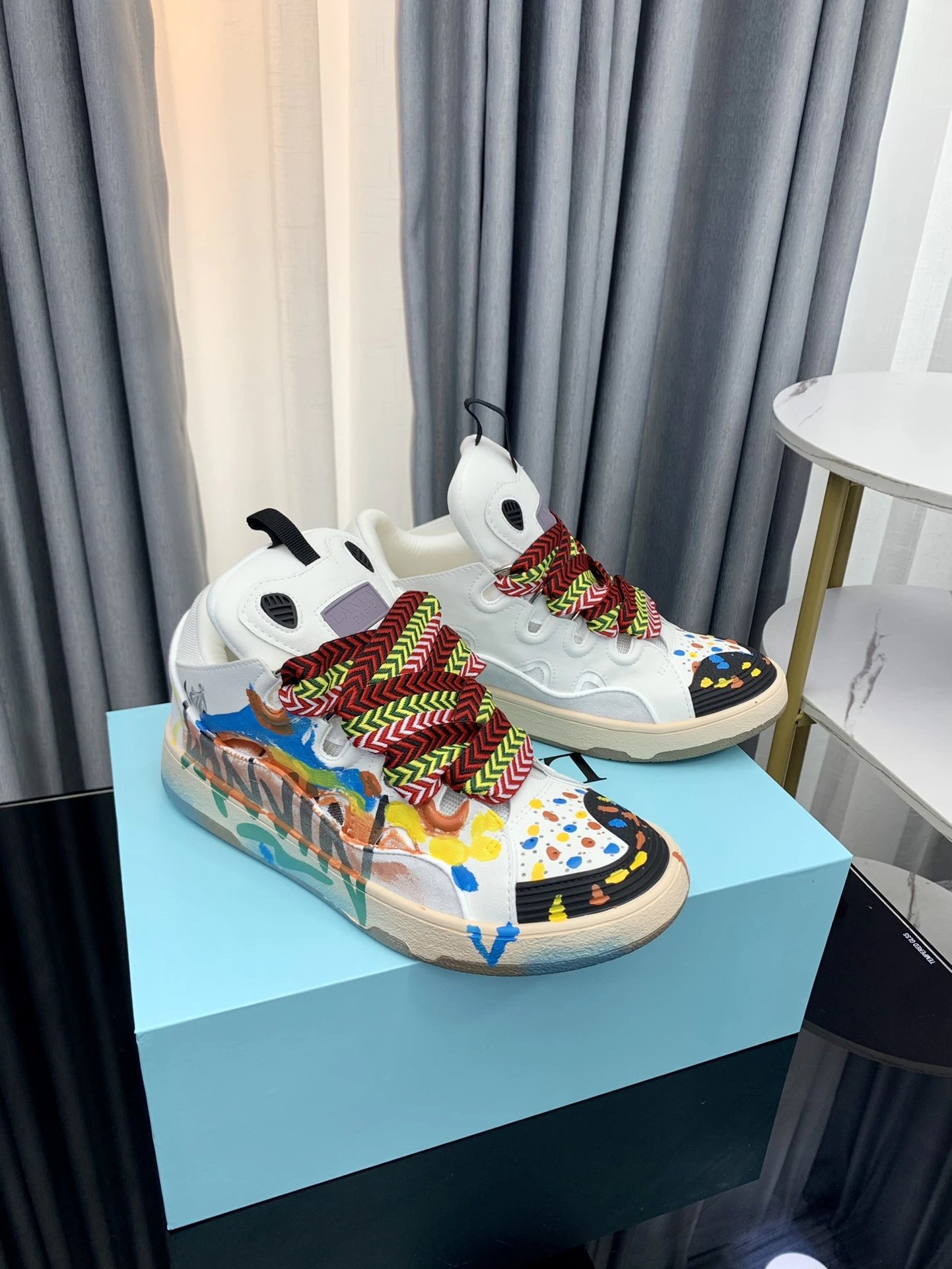 Lanvin Casual Sneakers White/Graffiti - Gallery Image 8 - Detailed View