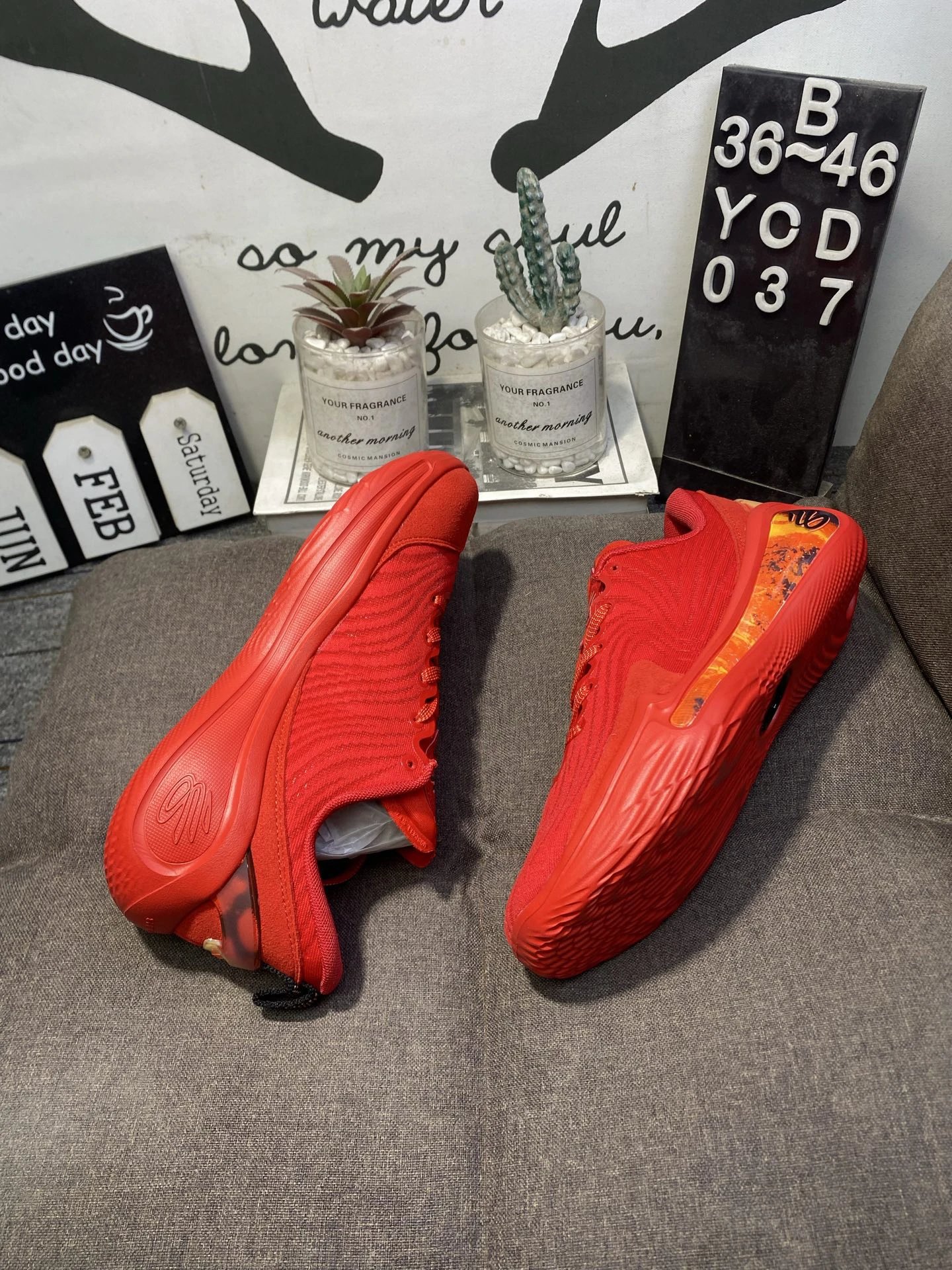 Curry 12 Mesh Cushion Basketball Shoes Crimson Red - Gallery Image 3 - Detailed View