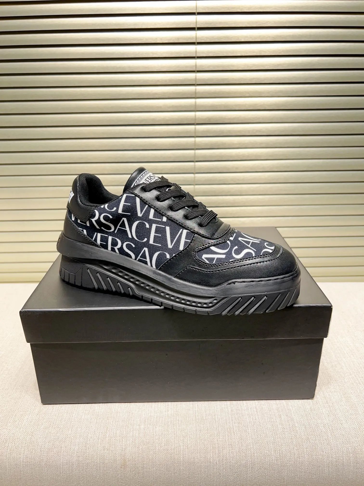 Grace Labyrinth Knit Sneakers Onyx Black - Related Product - Cnfans