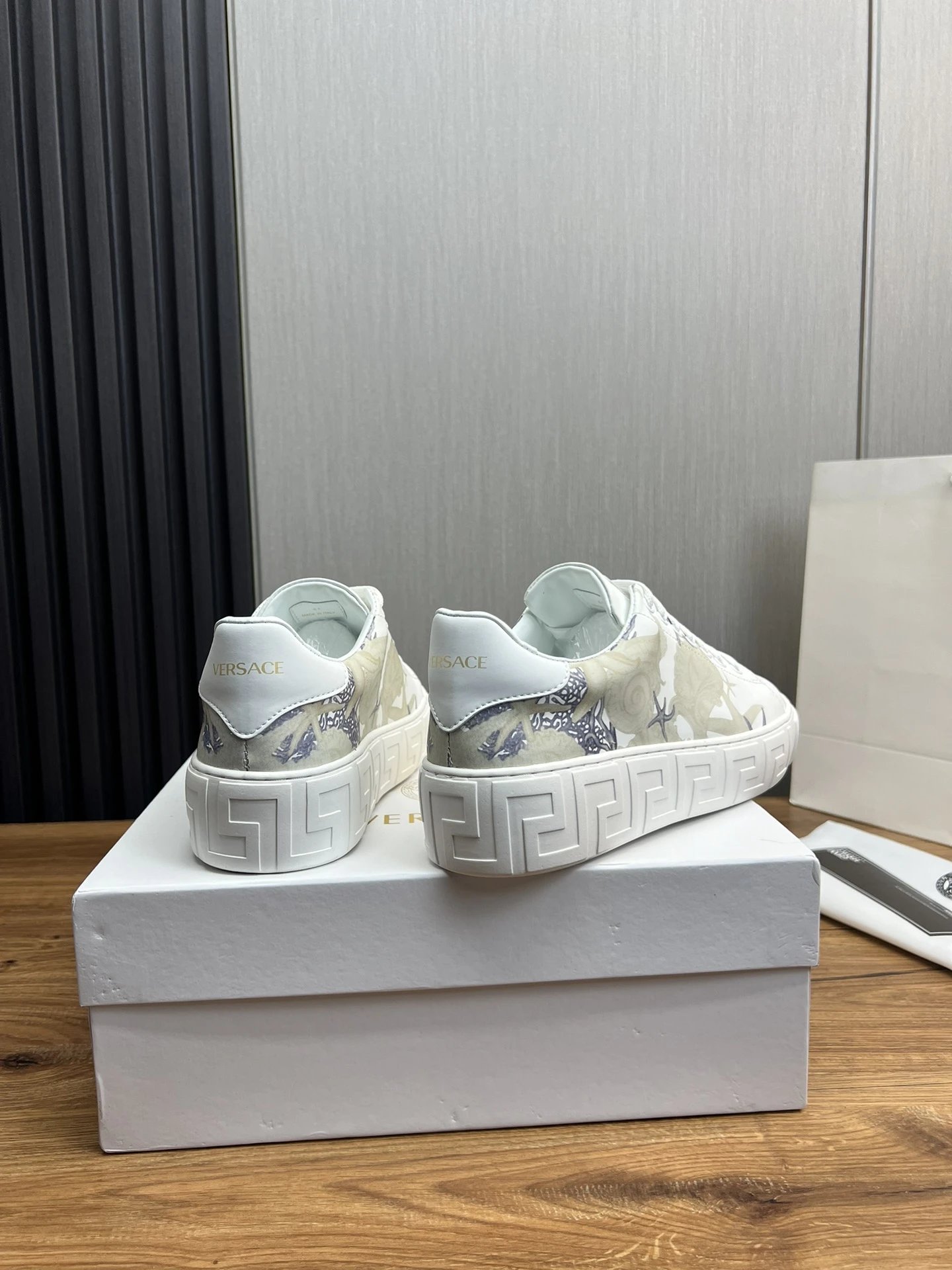 Luxury Leather Low Top Sneakers Ivory White - Gallery Image 5 - Detailed View