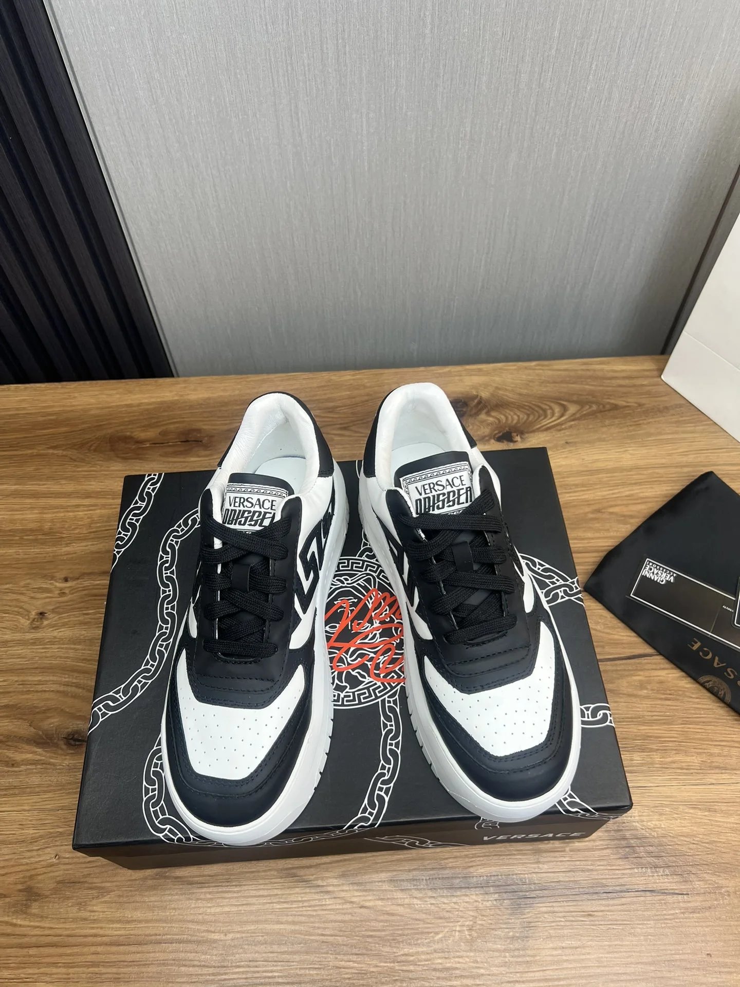 Geometric Leather Sneakers Midnight Black - Gallery Image 3 - Detailed View