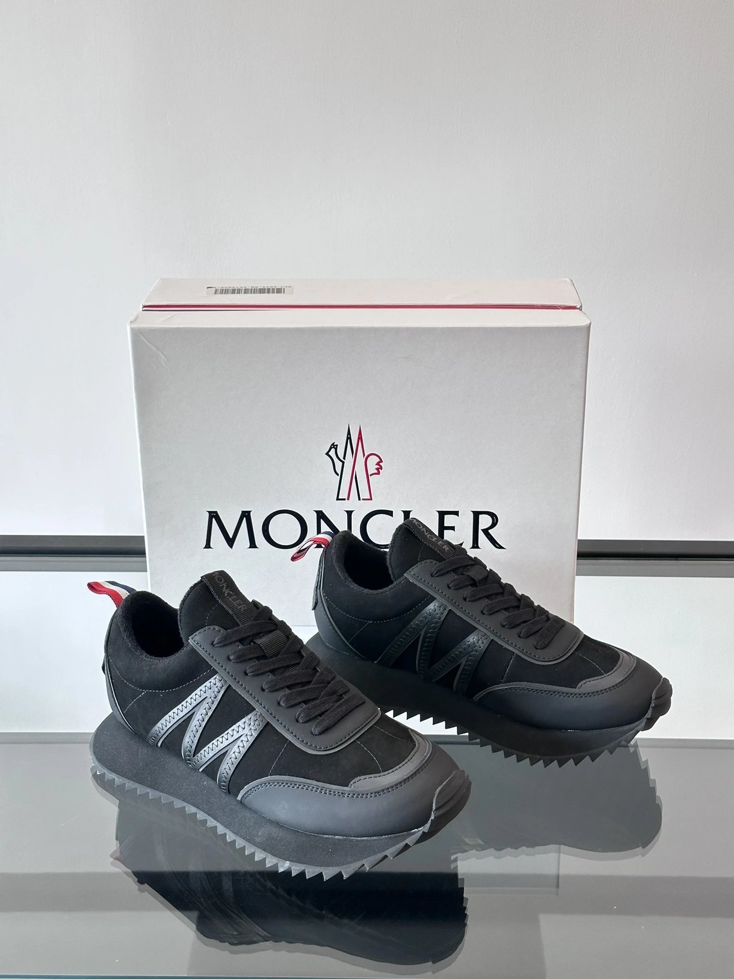 Moncler Pacey Sneakers Black  - Gallery Image 6 - Detailed View