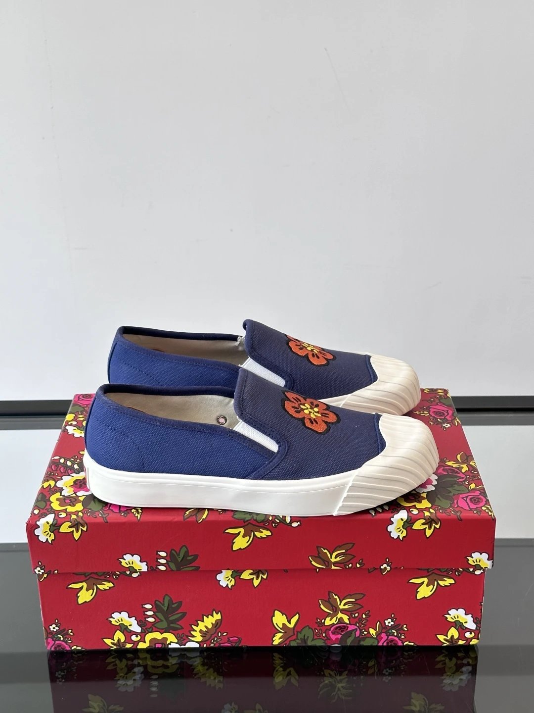 Kenzo Floral Canvas Shoes Blue - High Quality Product Image - Cnfans