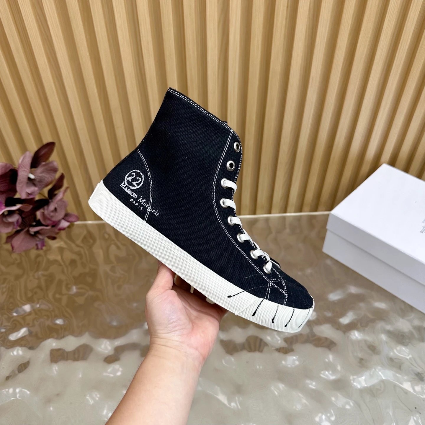 Maison Margiela MM6 Tabi Graffiti Canvas High Sneakers Black - Gallery Image 9 - Detailed View