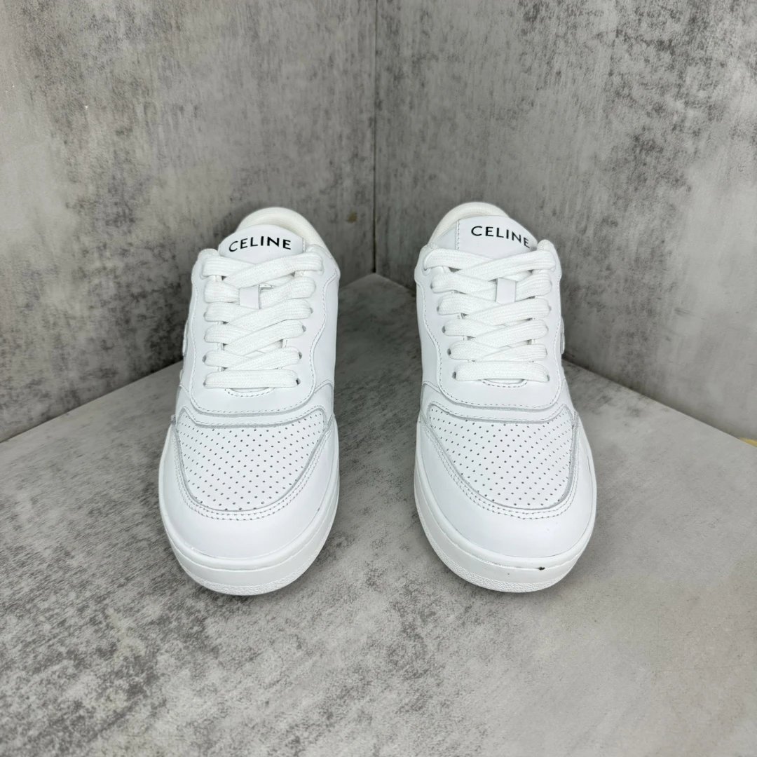 Low Top Leather Runner Sneakers with Arch Logo in Pure White - Gallery Image 4 - Detailed View